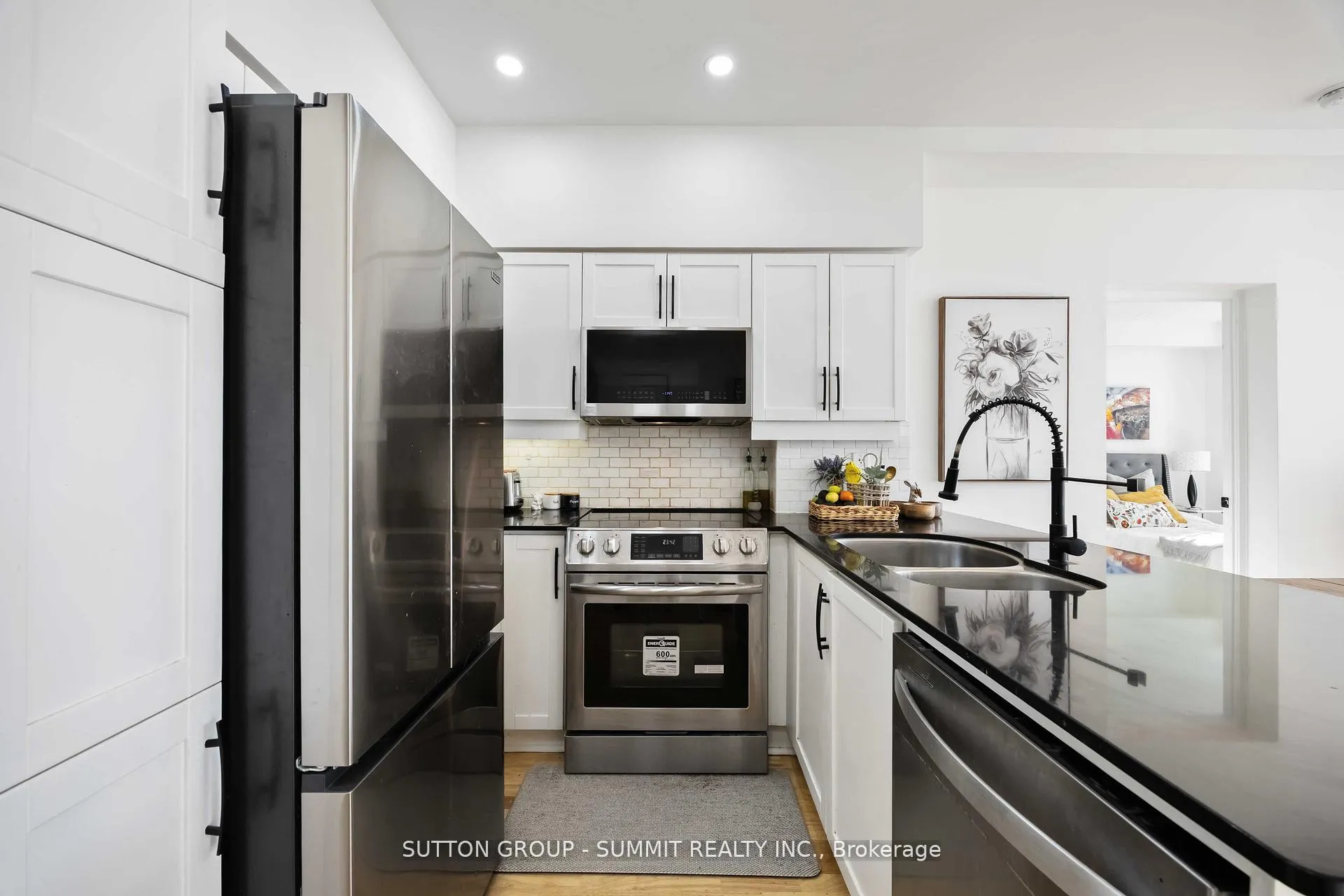 Photo 7 of Unit PH01, 15 Windermere Avenue, Toronto, High Park-Swansea — HOMEH