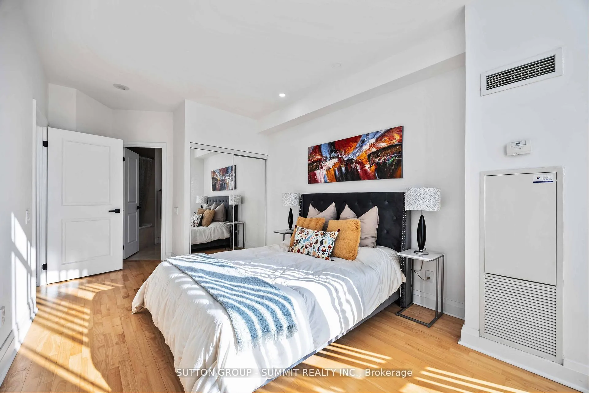 Photo 14 of Unit PH01, 15 Windermere Avenue, Toronto, High Park-Swansea — HOMEH
