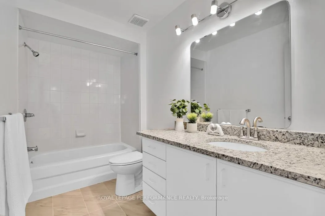 Photo 28 of 42 Jack Aaron Drive, Ottawa, Craig Henry/Woodvale — HOMEH