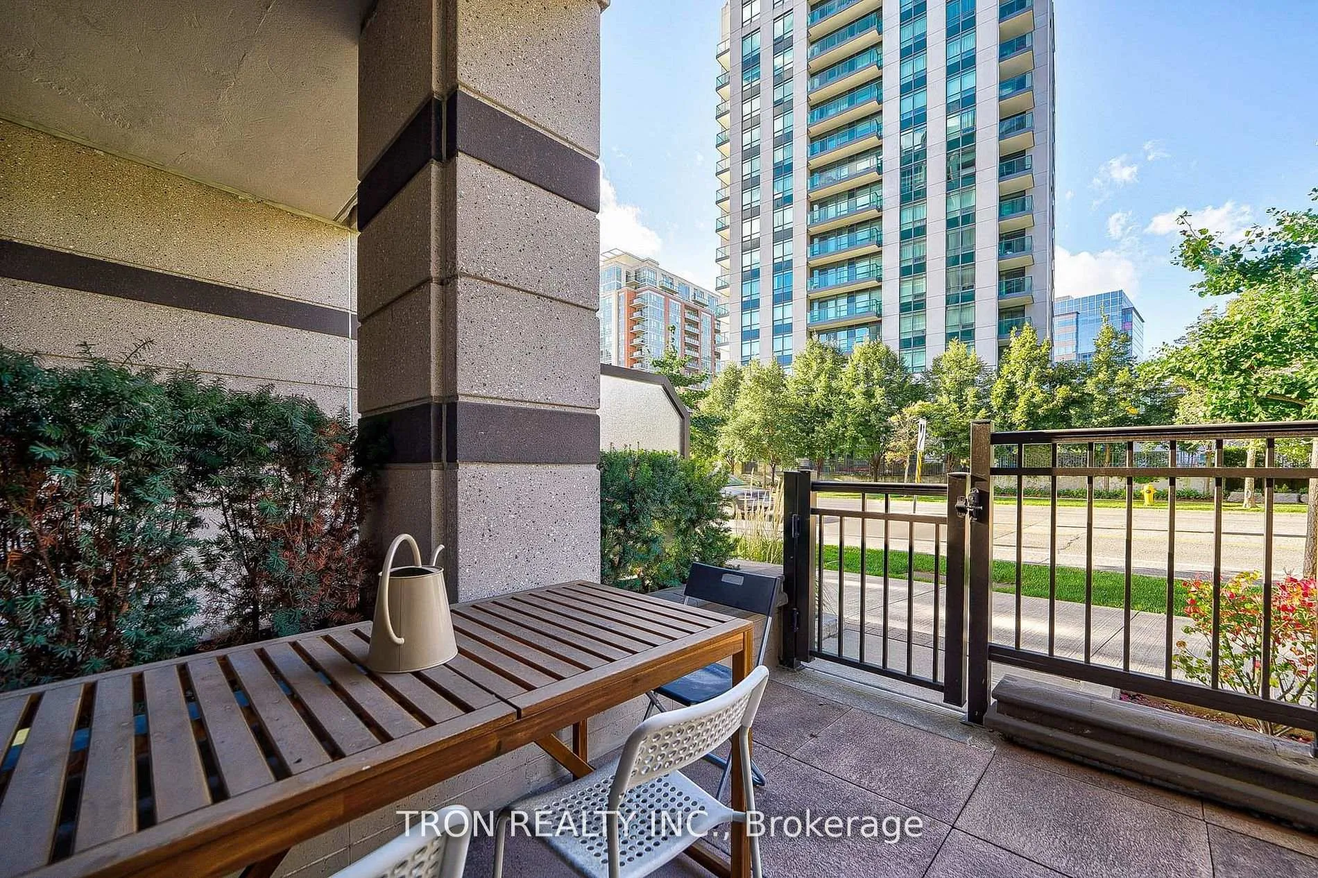 Photo 9 of Unit 109, 89 South Town Centre Boulevard, Markham, Unionville — HOMEH