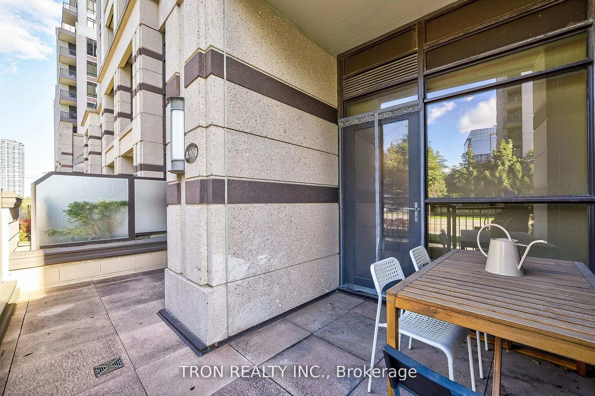 Photo 10 of Unit 109, 89 South Town Centre Boulevard, Markham, Unionville — HOMEH