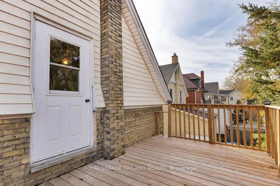 Photo 5 of Unit Upper, 96 Forest Avenue, St. Thomas — HOMEH
