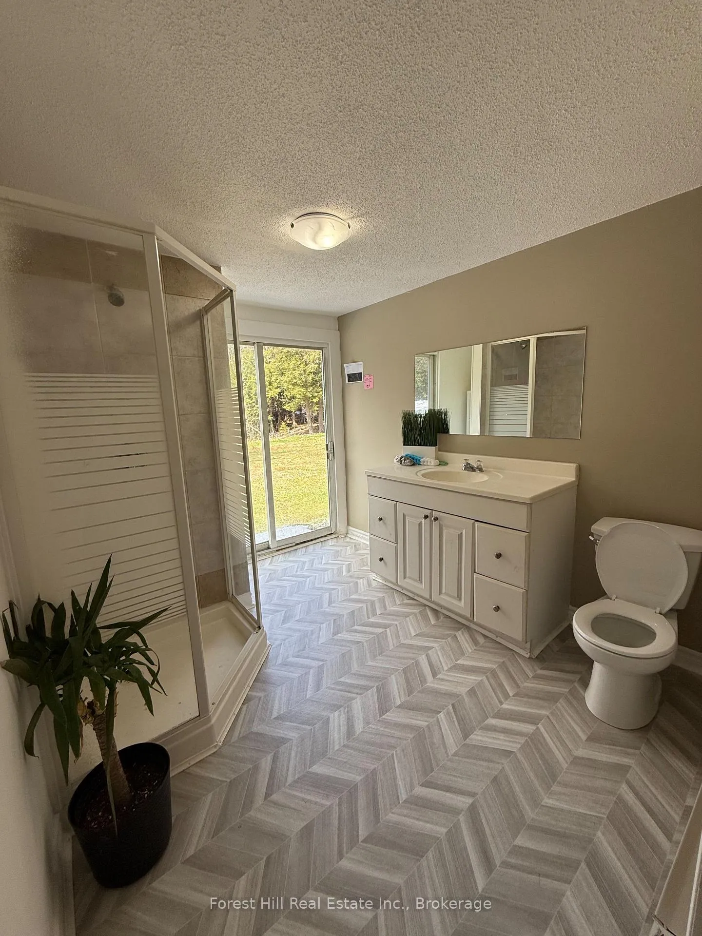 Photo 12 of 940 Fern Glen Road, Perry — HOMEH