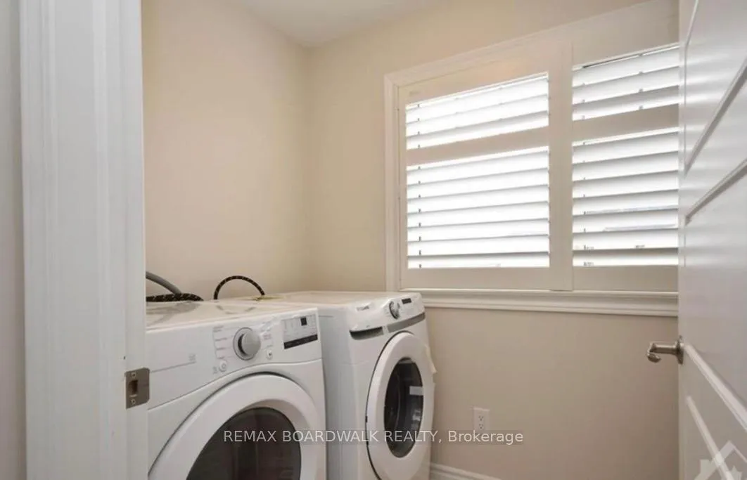 Photo 19 of 741 Derreen Avenue, Ottawa, Stittsville (North) — HOMEH