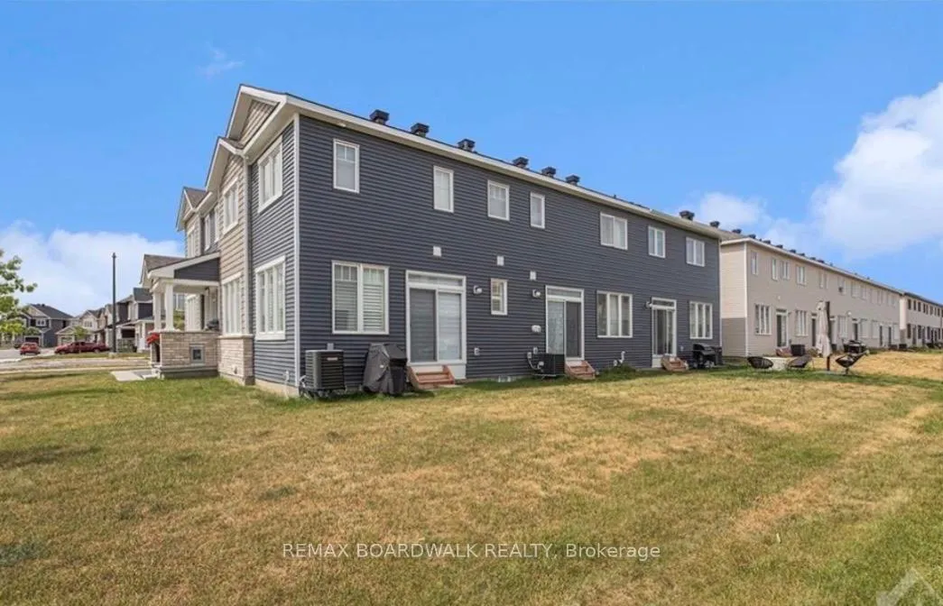 Photo 21 of 741 Derreen Avenue, Ottawa, Stittsville (North) — HOMEH