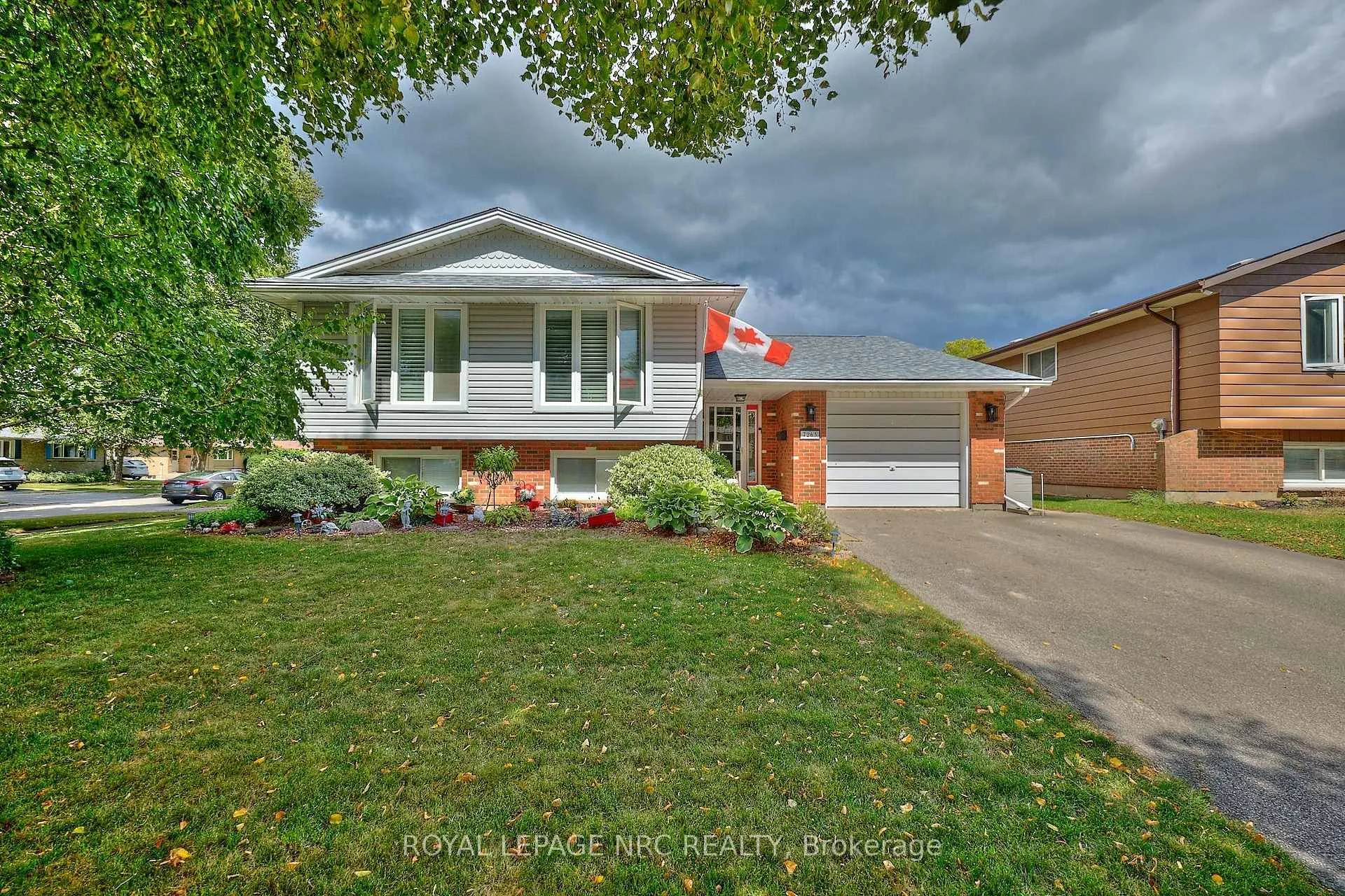 Front of 7263 Parkdale Street