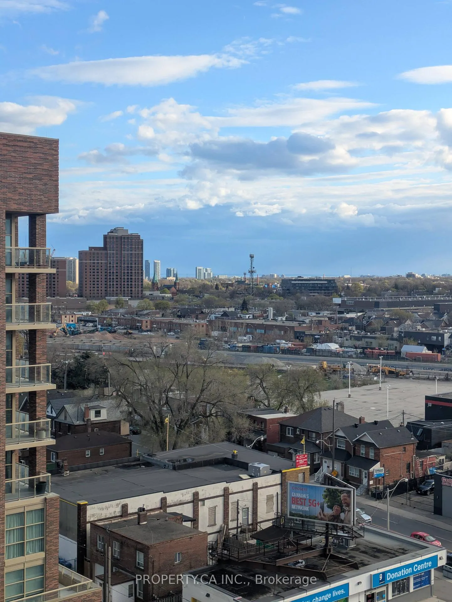 Photo 7 of Unit 1005, 1808 St. Clair Avenue W, Toronto, Weston-Pellam Park — HOMEH