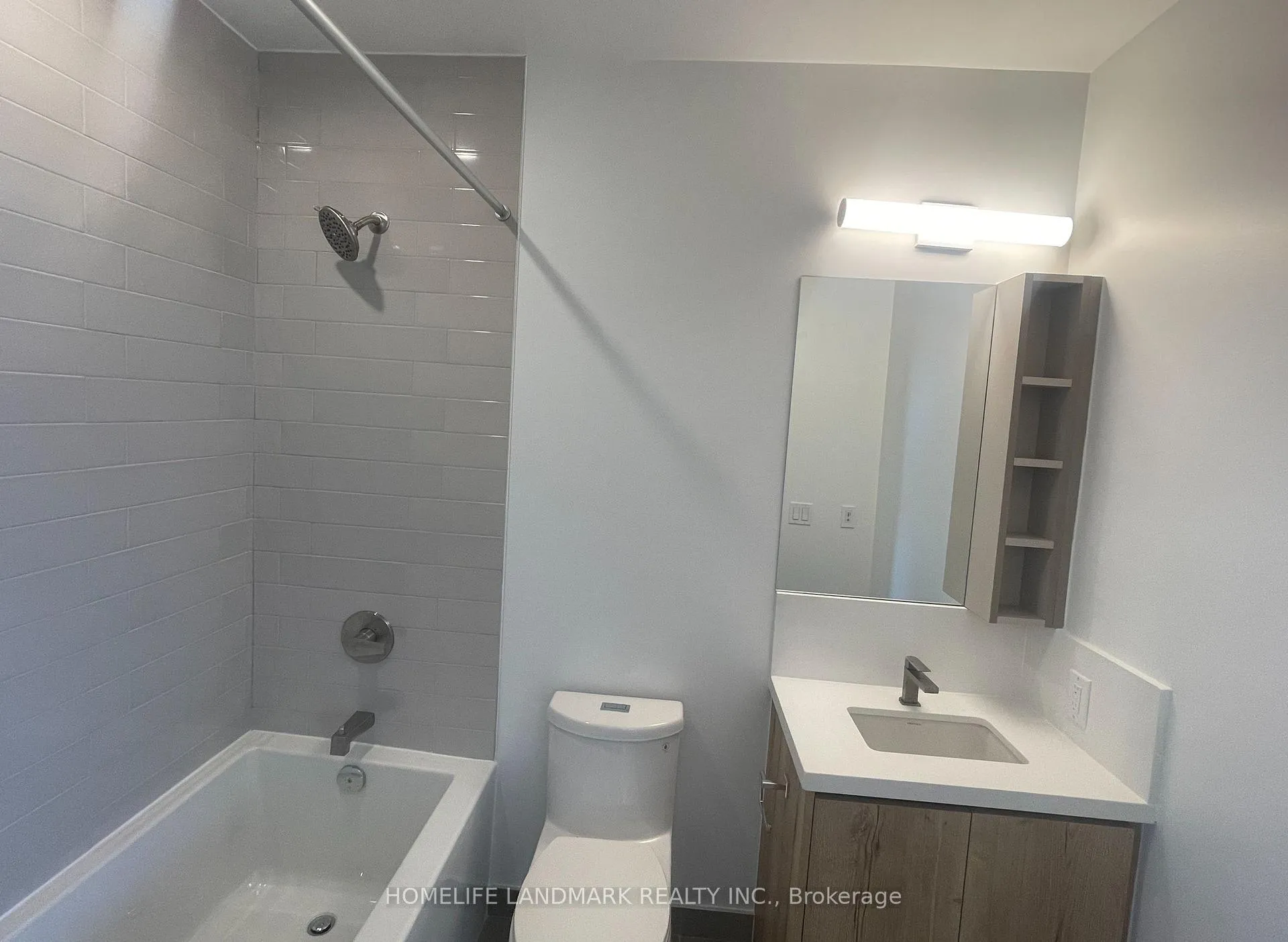 Photo 5 of Unit 1011, 319 Jarvis Street, Toronto, Moss Park — HOMEH