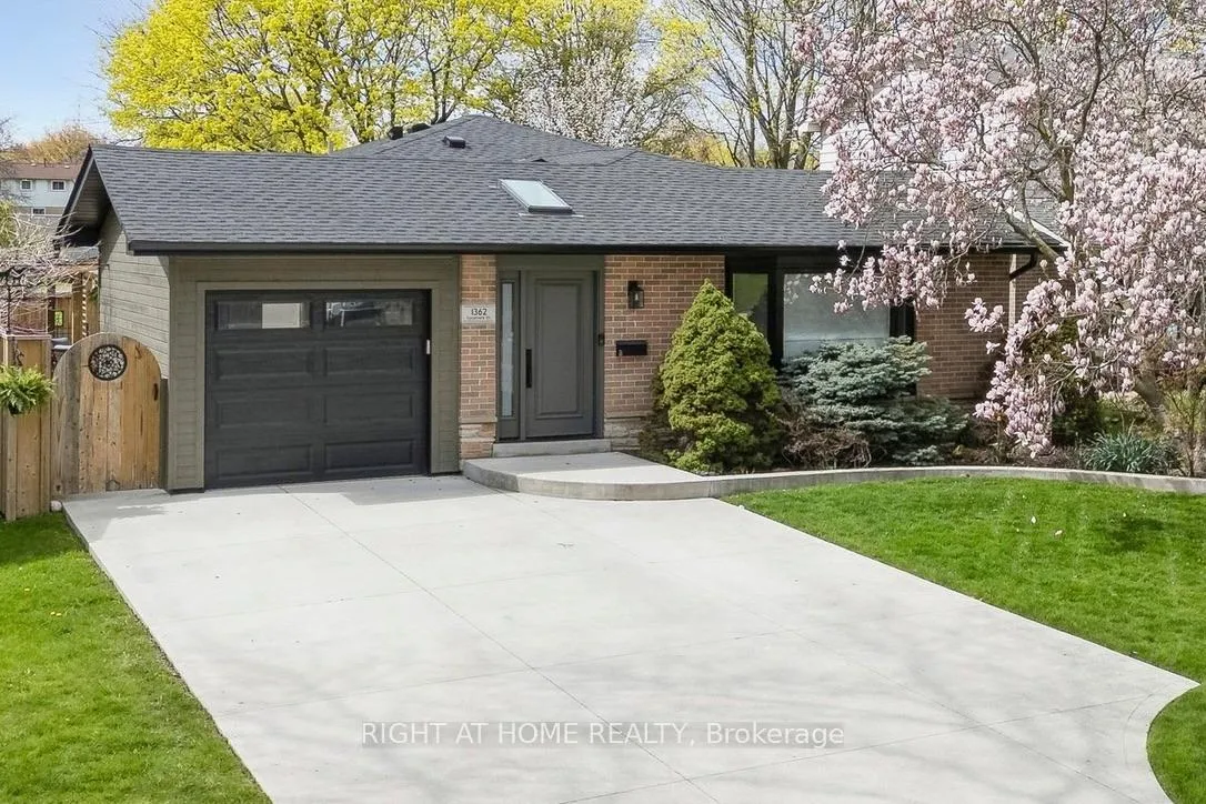 Photo 1 of 1362 Sycamore Drive, Burlington, Palmer — HOMEH