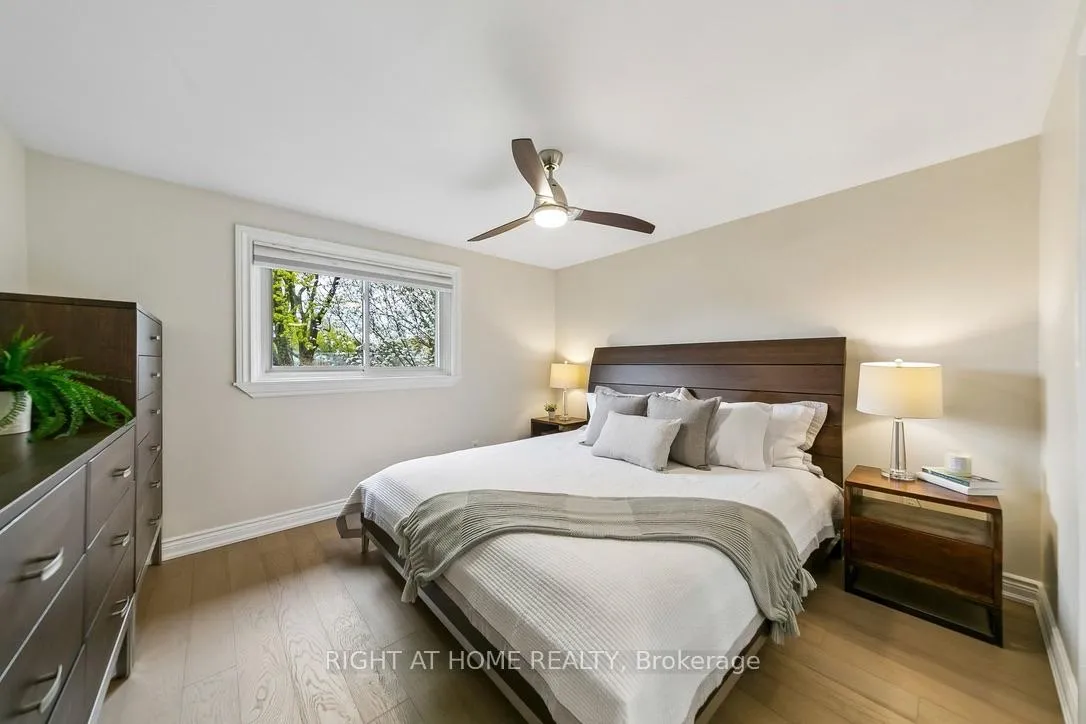 Photo 21 of 1362 Sycamore Drive, Burlington, Palmer — HOMEH