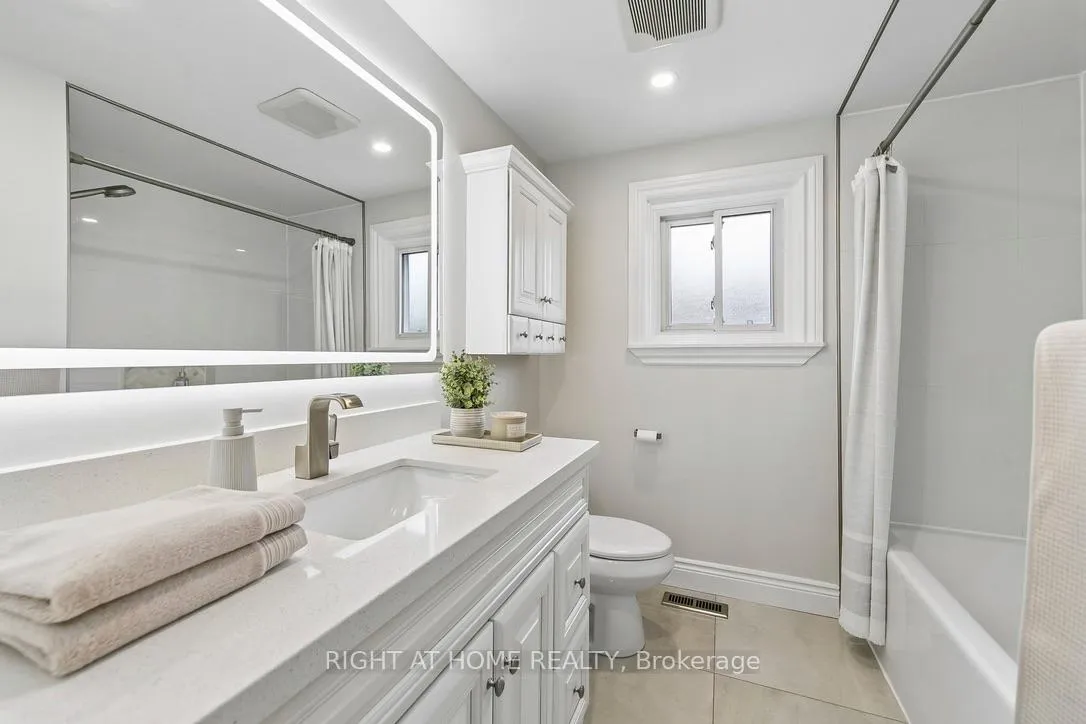 Photo 27 of 1362 Sycamore Drive, Burlington, Palmer — HOMEH