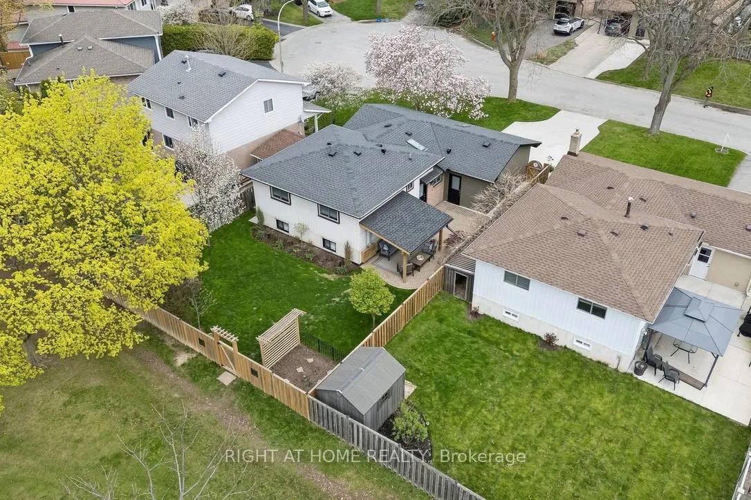 Photo 46 of 1362 Sycamore Drive, Burlington, Palmer — HOMEH