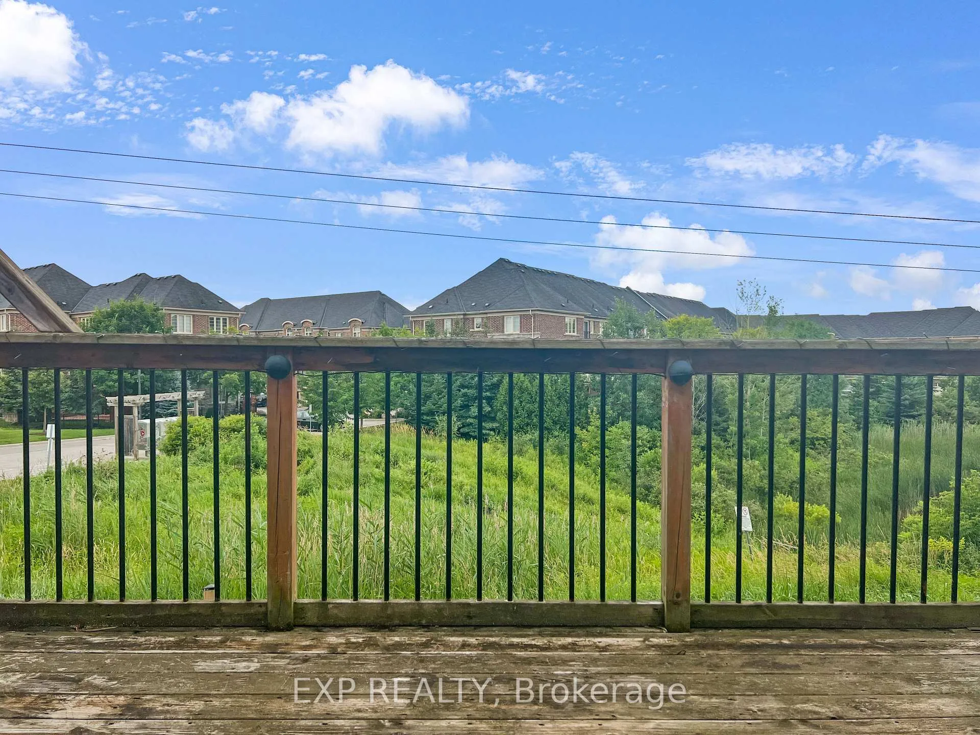 Photo 3 of Unit Upper, 26 Millcliff Circle, Aurora, Aurora Grove — HOMEH