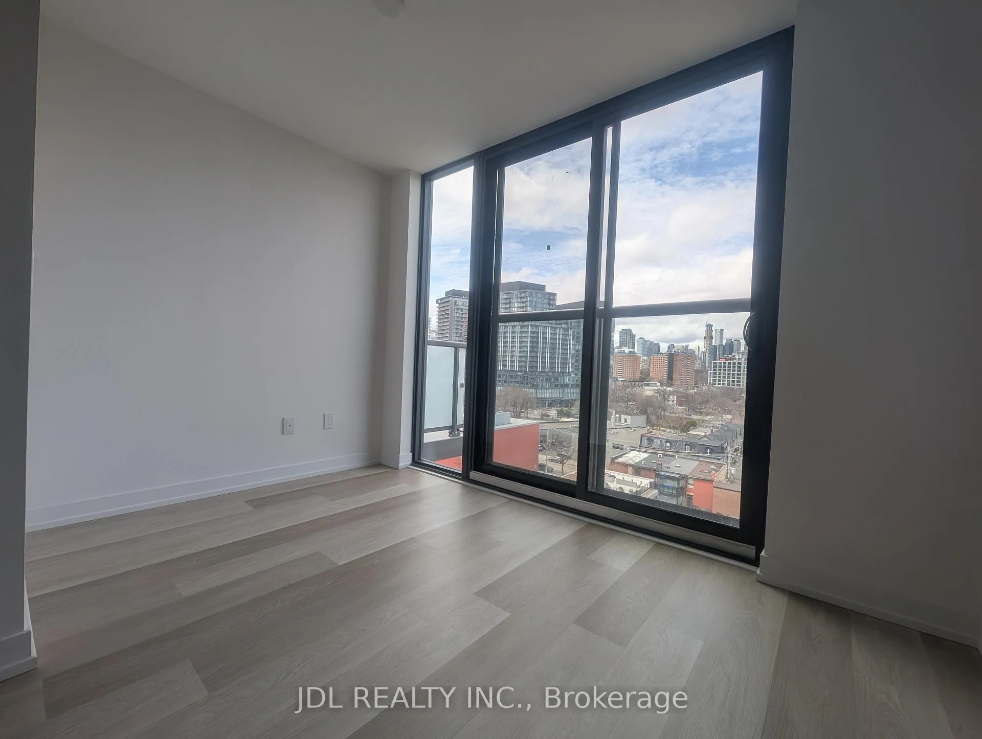 Photo 11 of Unit 924, 28 Eastern Avenue, Toronto, Moss Park — HOMEH