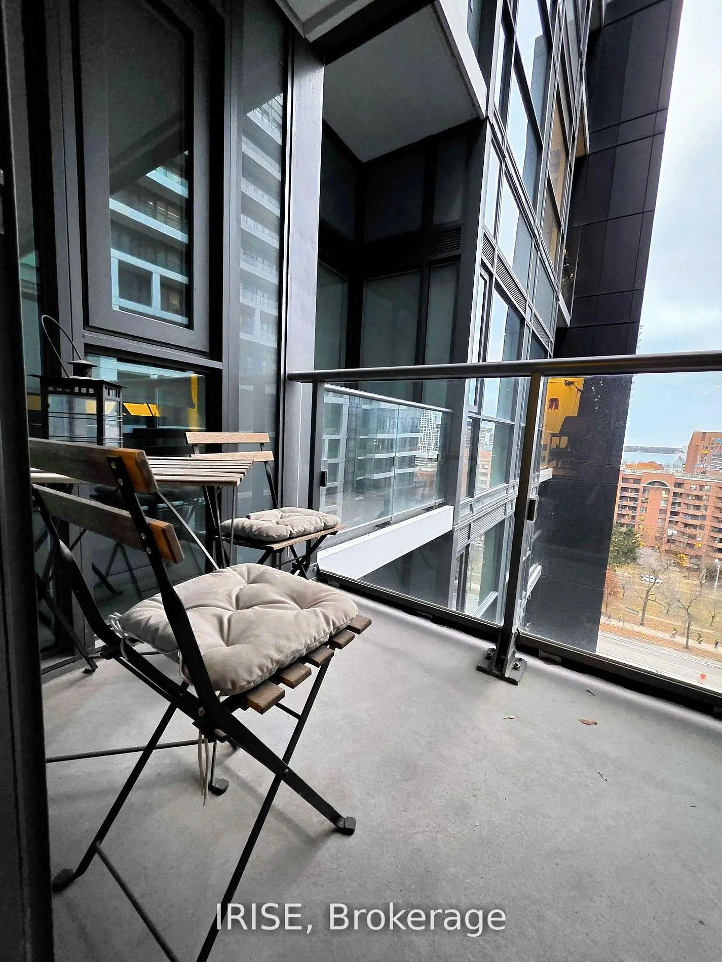Photo 4 of Unit 1034, 70 Princess Street, Toronto, Waterfront Communities — HOMEH