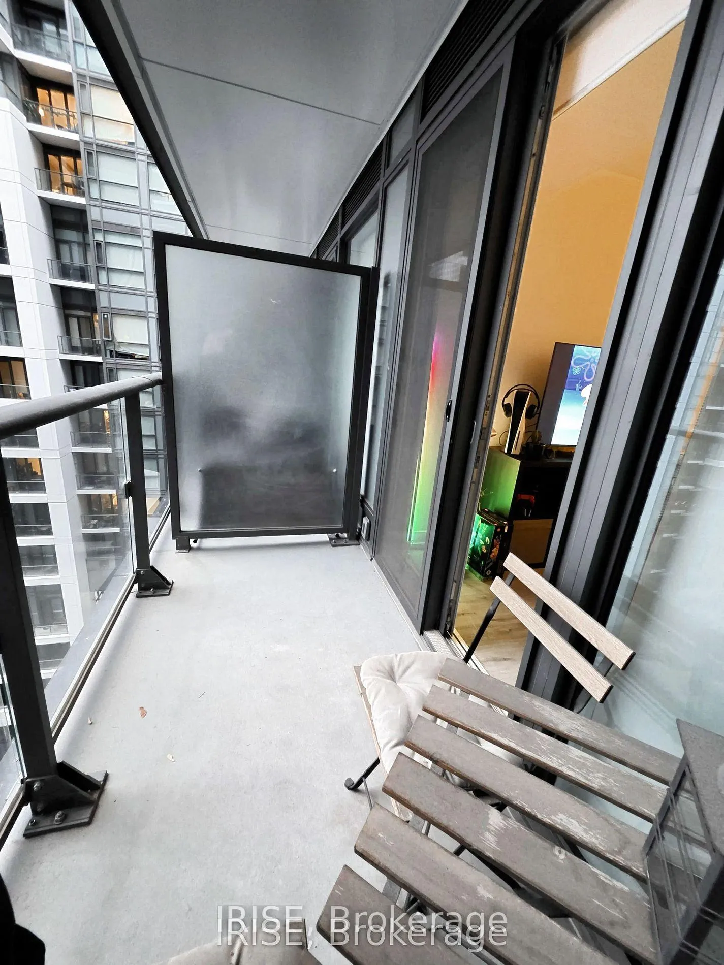 Photo 5 of Unit 1034, 70 Princess Street, Toronto, Waterfront Communities — HOMEH