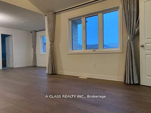 Photo 21 of 99 Pearl Lake Road, Markham, Cornell — HOMEH