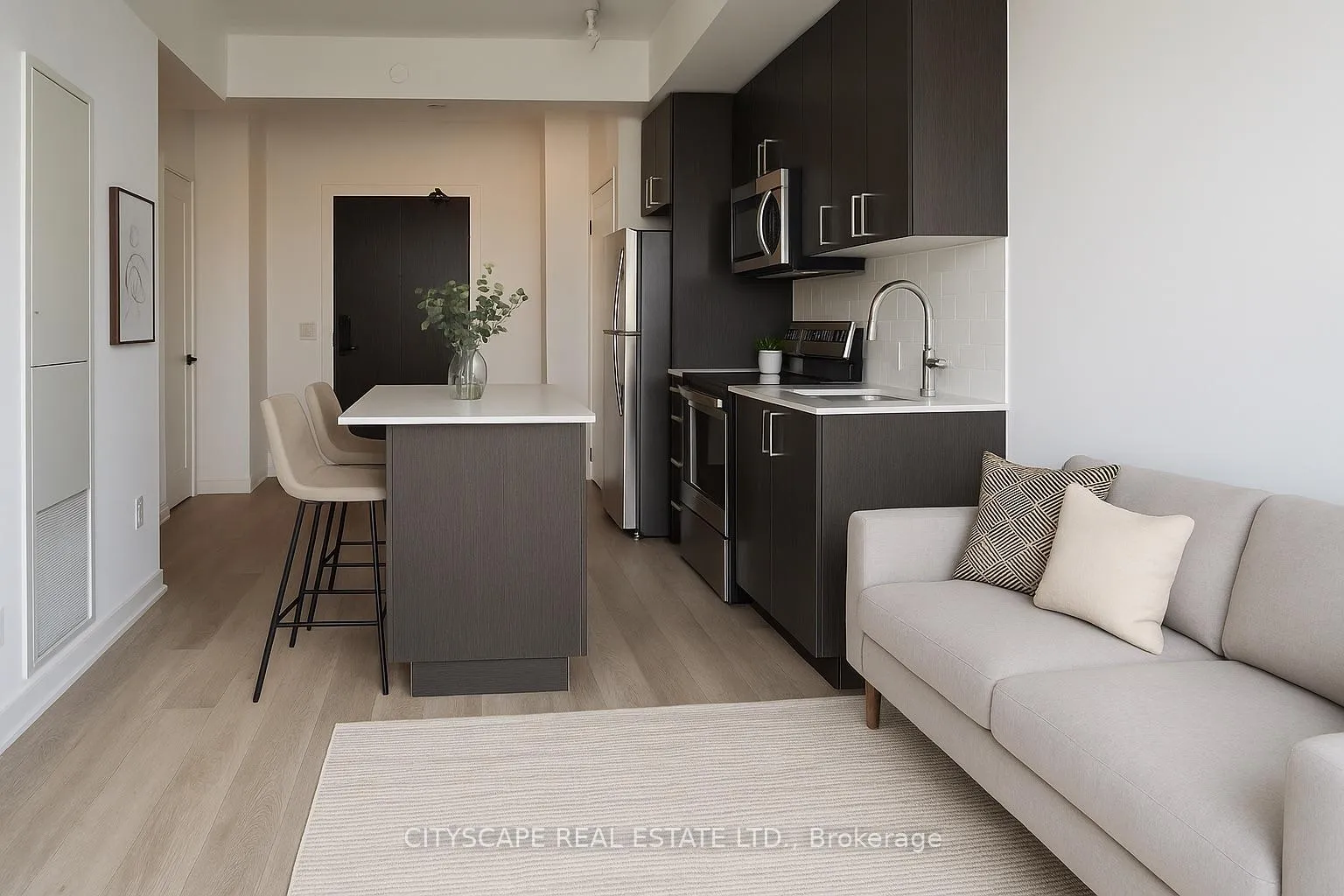 Photo 12 of Unit 913, 2782 Barton Street E, Hamilton, Riverdale — HOMEH