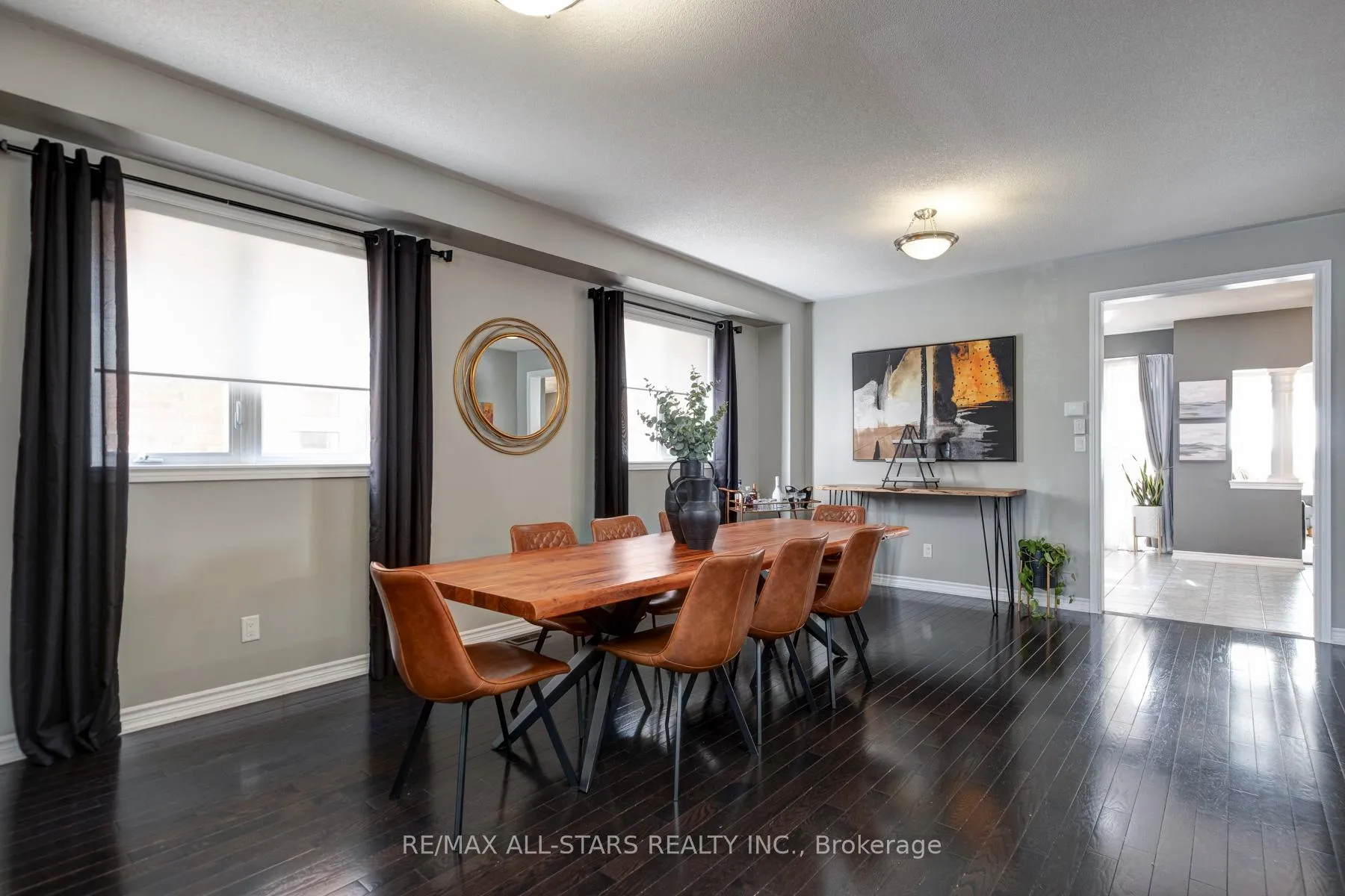 Photo 8 of 45 Jarrow Crescent, Whitby, Brooklin — HOMEH