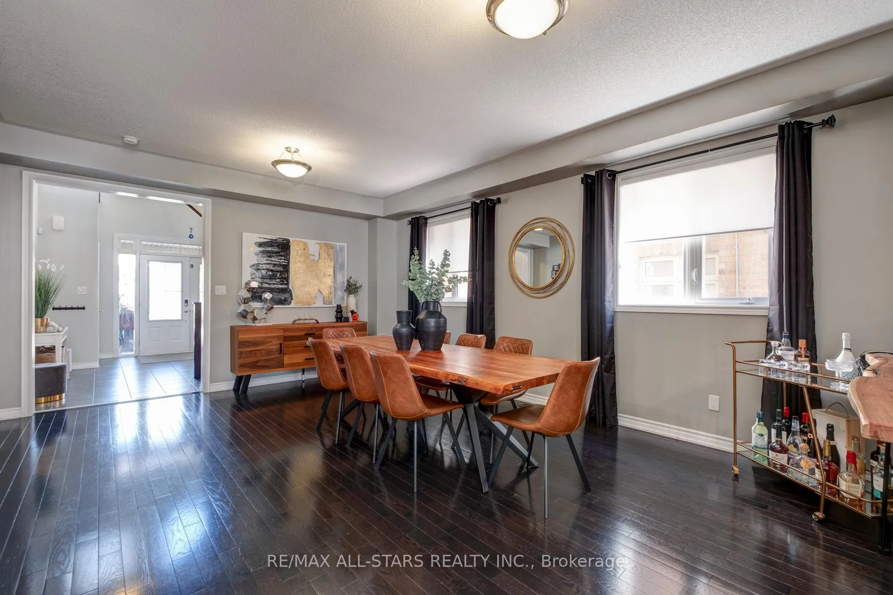 Photo 9 of 45 Jarrow Crescent, Whitby, Brooklin — HOMEH