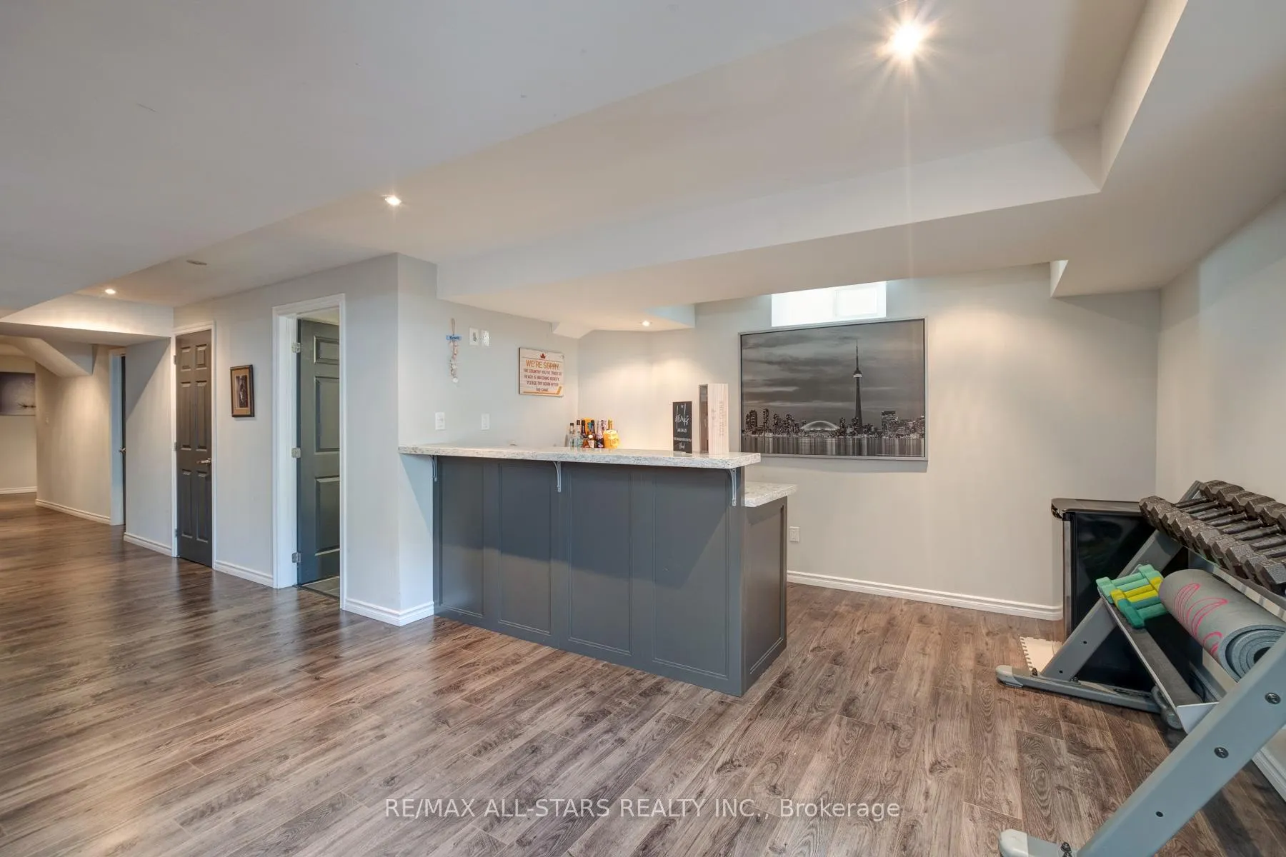 Photo 37 of 45 Jarrow Crescent, Whitby, Brooklin — HOMEH