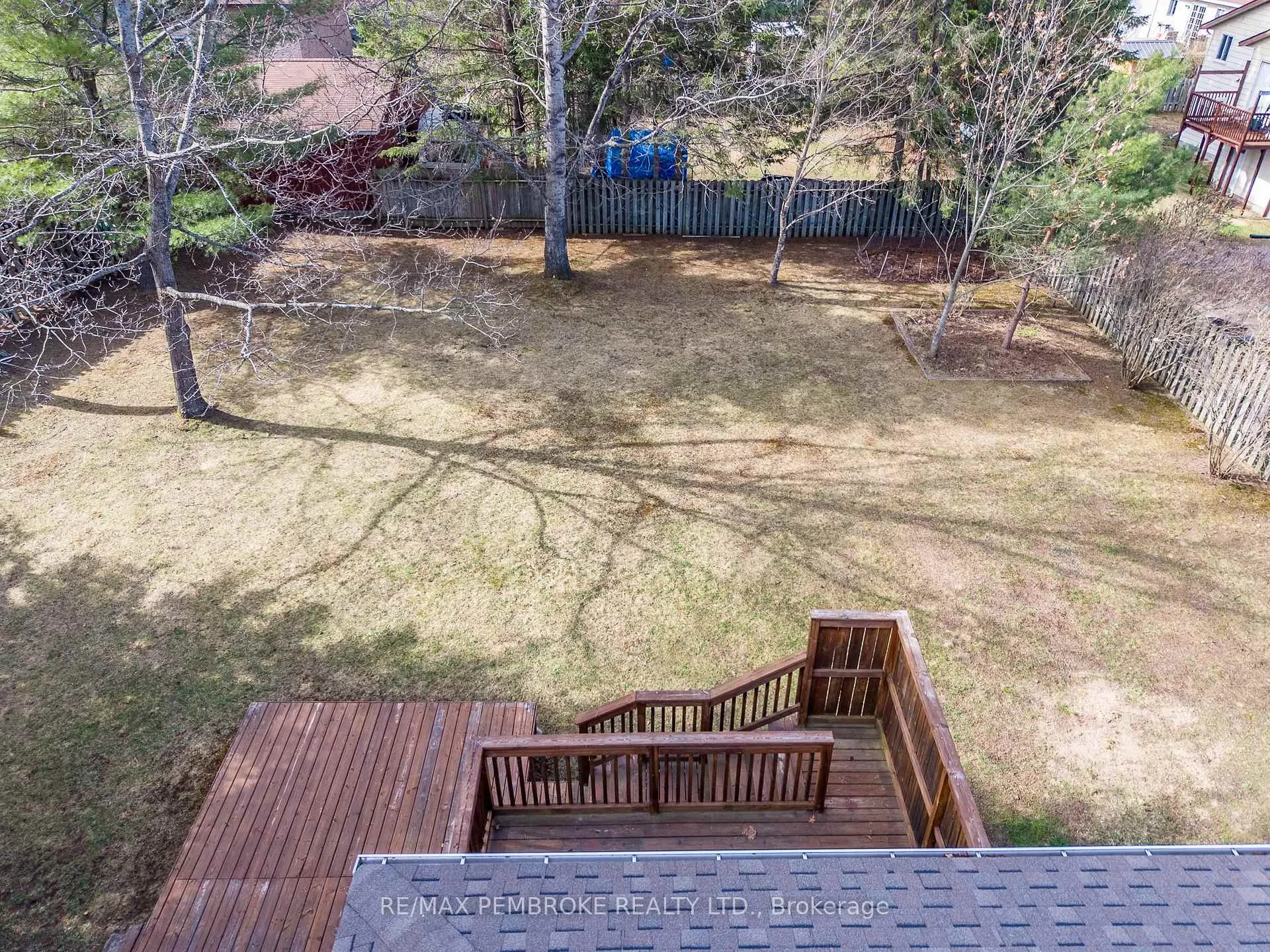 Photo 8 of 5 Edward Street, Petawawa — HOMEH
