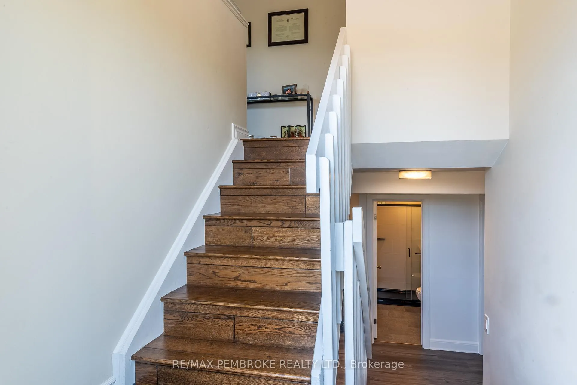 Photo 13 of 5 Edward Street, Petawawa — HOMEH