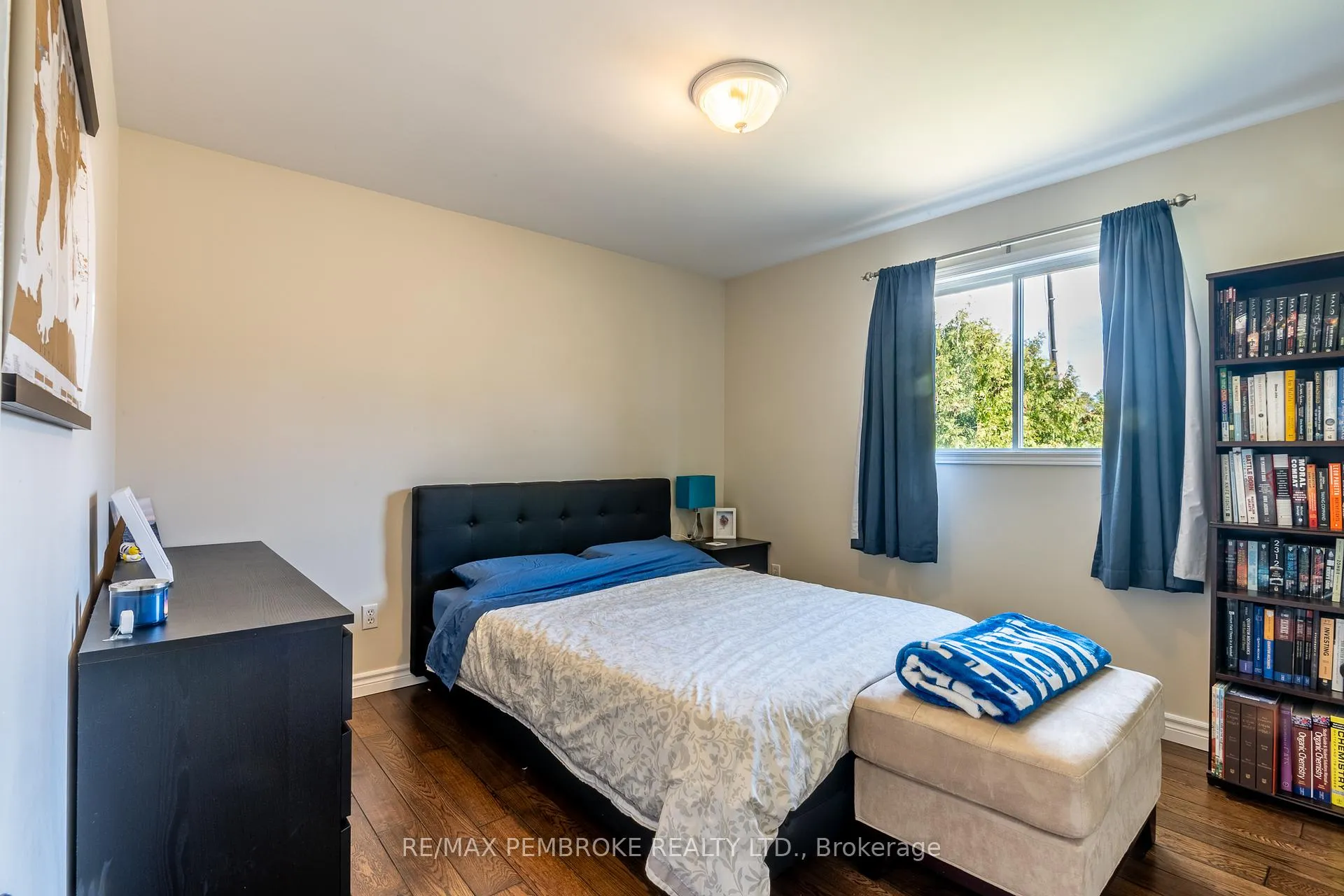 Photo 26 of 5 Edward Street, Petawawa — HOMEH