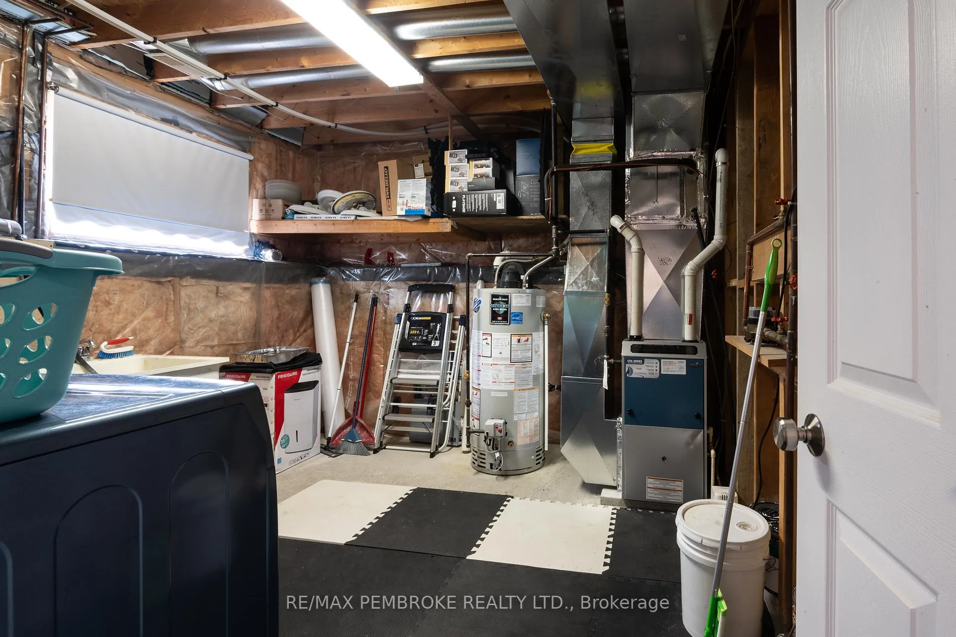 Photo 39 of 5 Edward Street, Petawawa — HOMEH