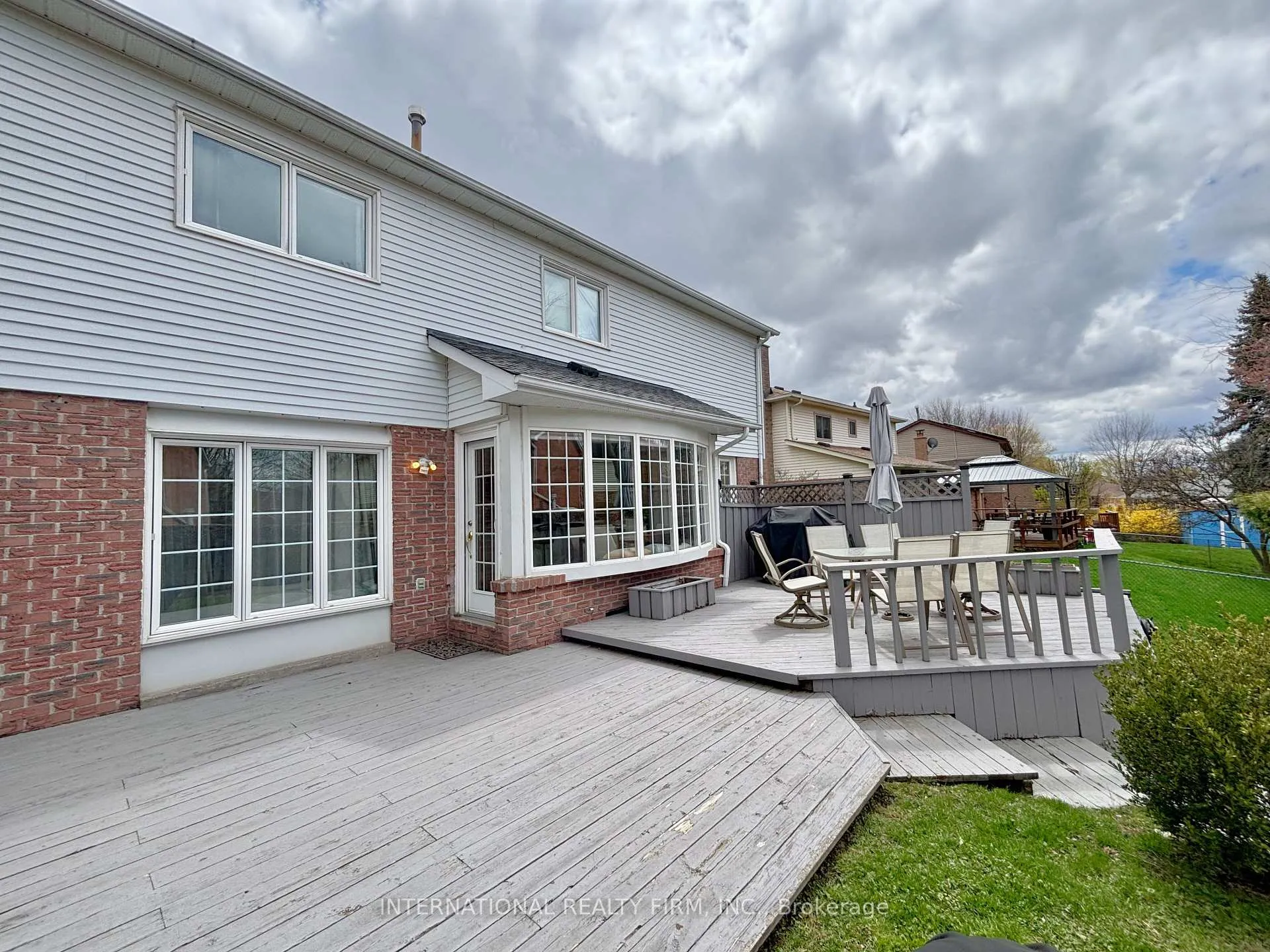 Photo 31 of 168 Willow Lane, Newmarket, Bristol-London — HOMEH