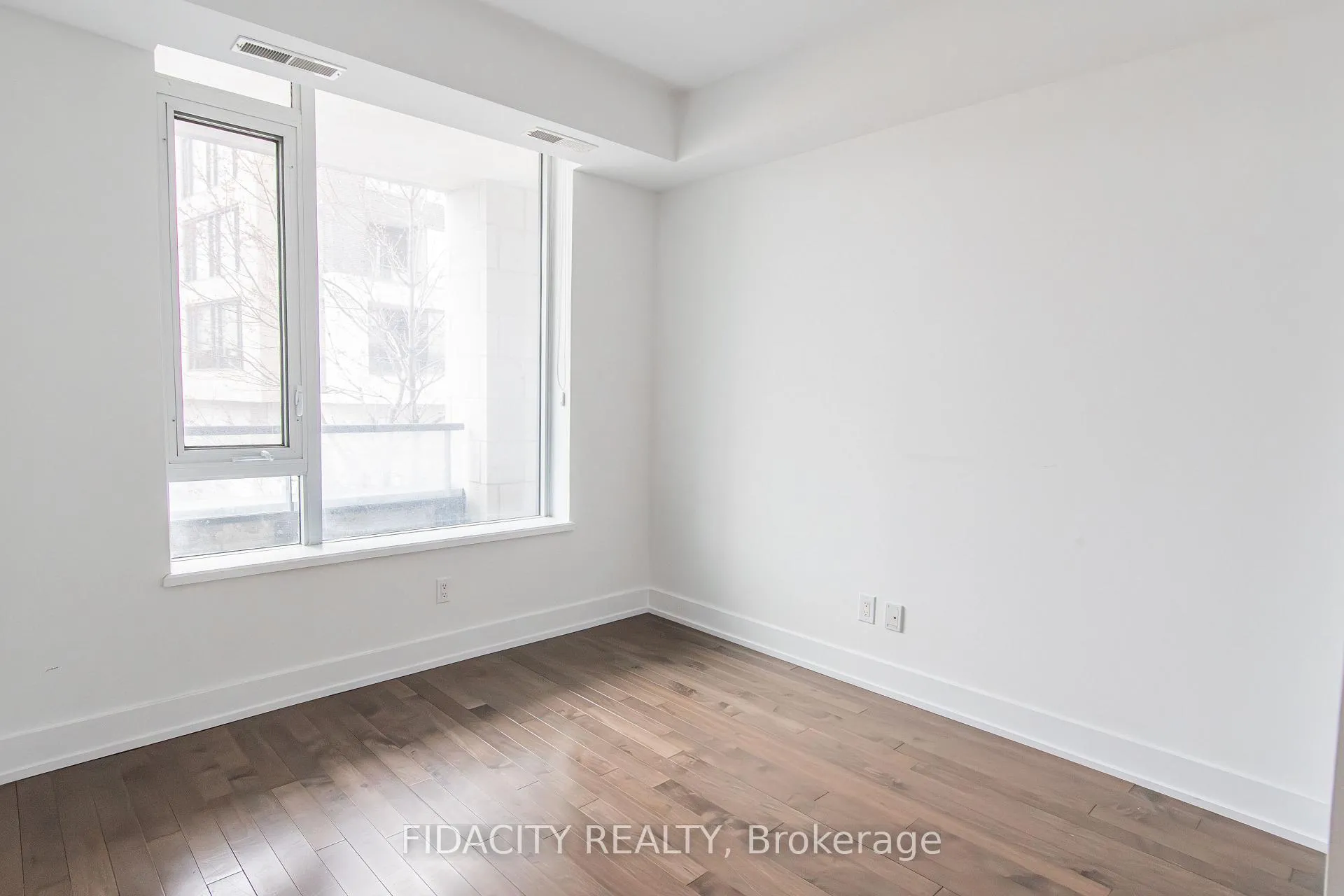 Photo 9 of Unit 201, 360 Patricia Avenue, Ottawa, Westboro South — HOMEH