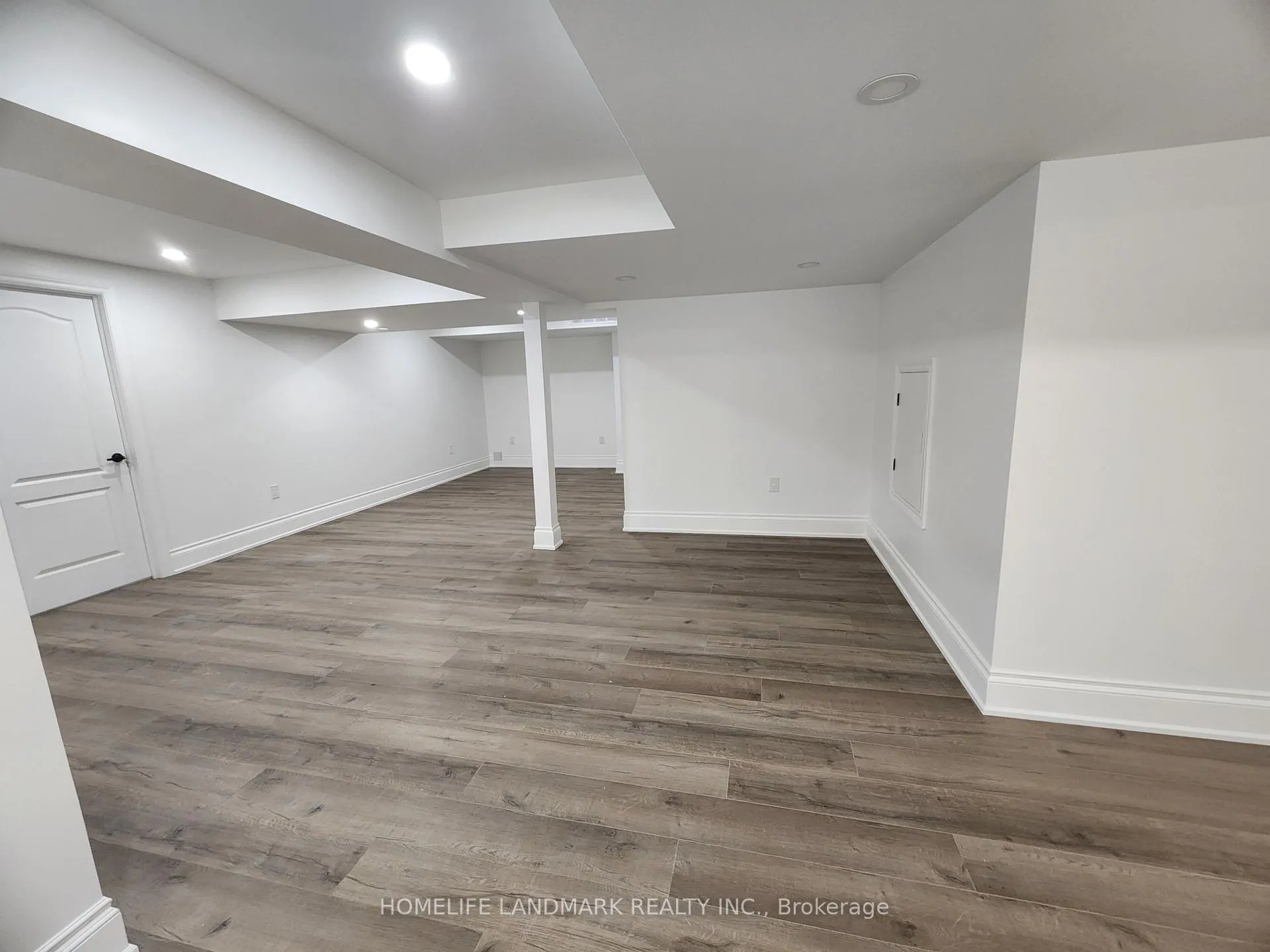 Photo 9 of 17 Vanni Avenue, Markham, Middlefield — HOMEH