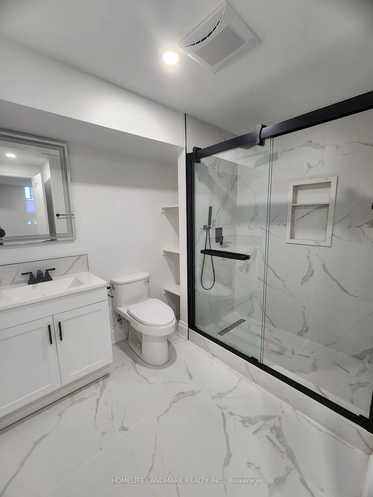 Photo 13 of 17 Vanni Avenue, Markham, Middlefield — HOMEH