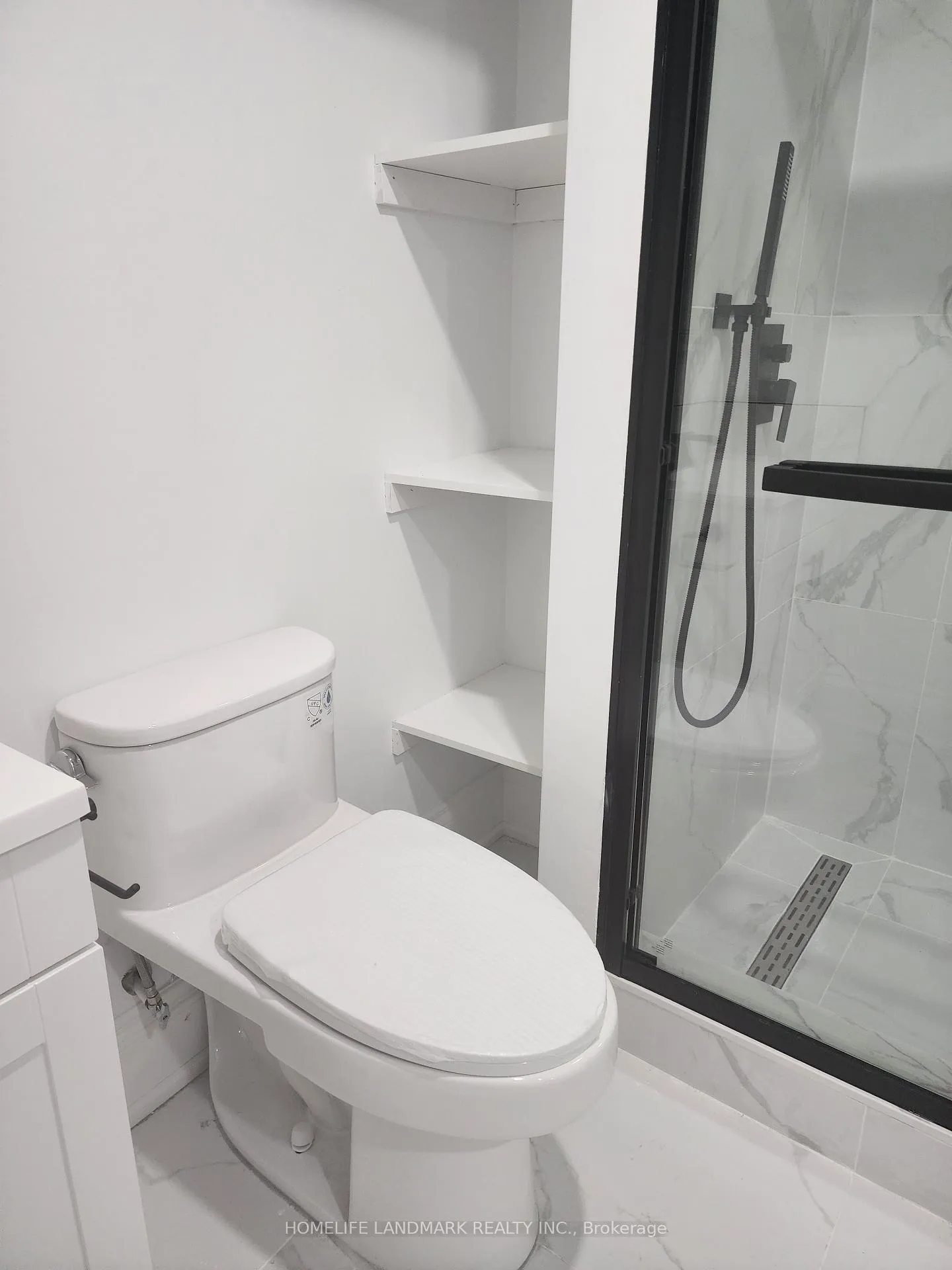 Photo 15 of 17 Vanni Avenue, Markham, Middlefield — HOMEH