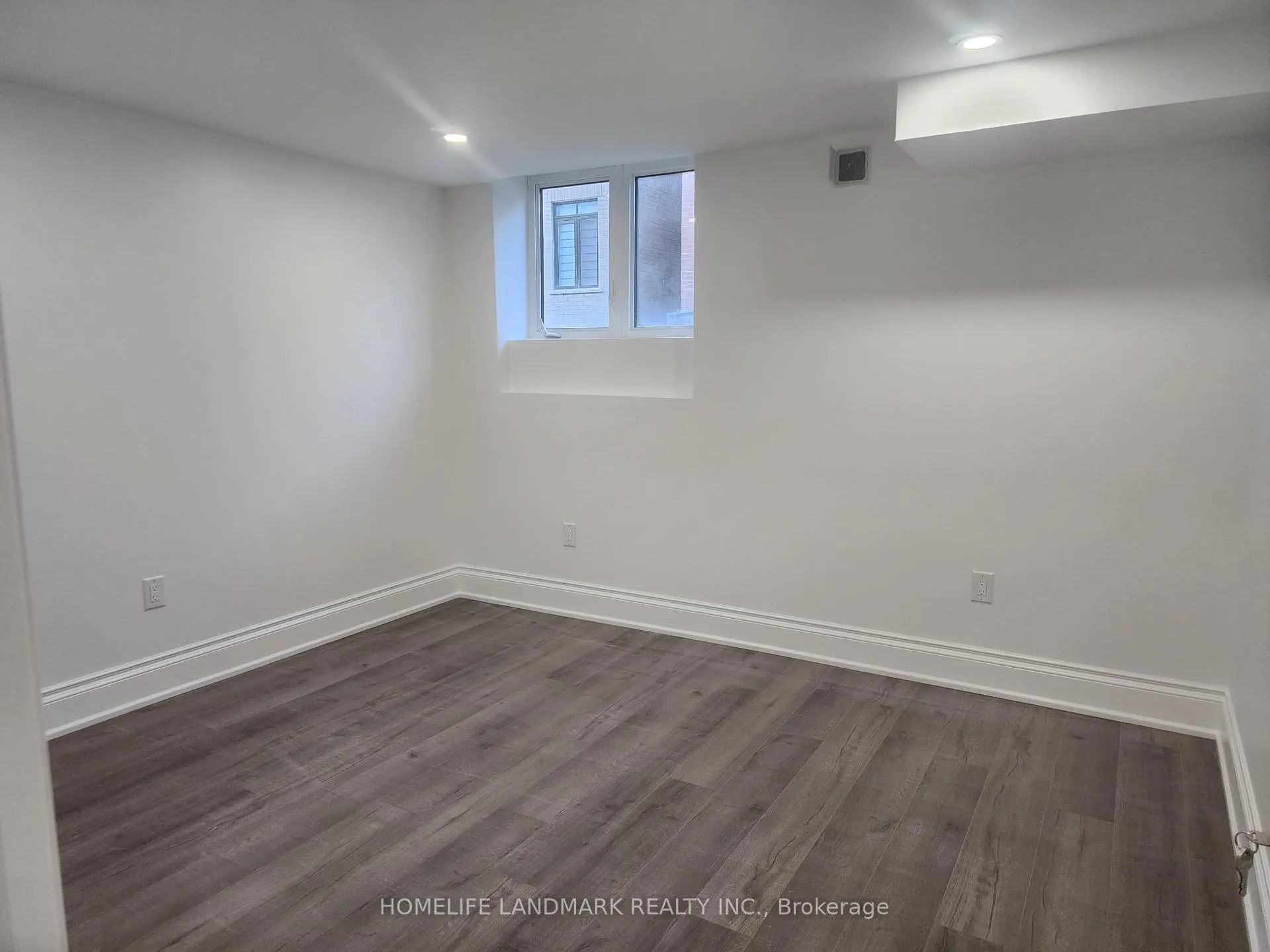 Photo 21 of 17 Vanni Avenue, Markham, Middlefield — HOMEH