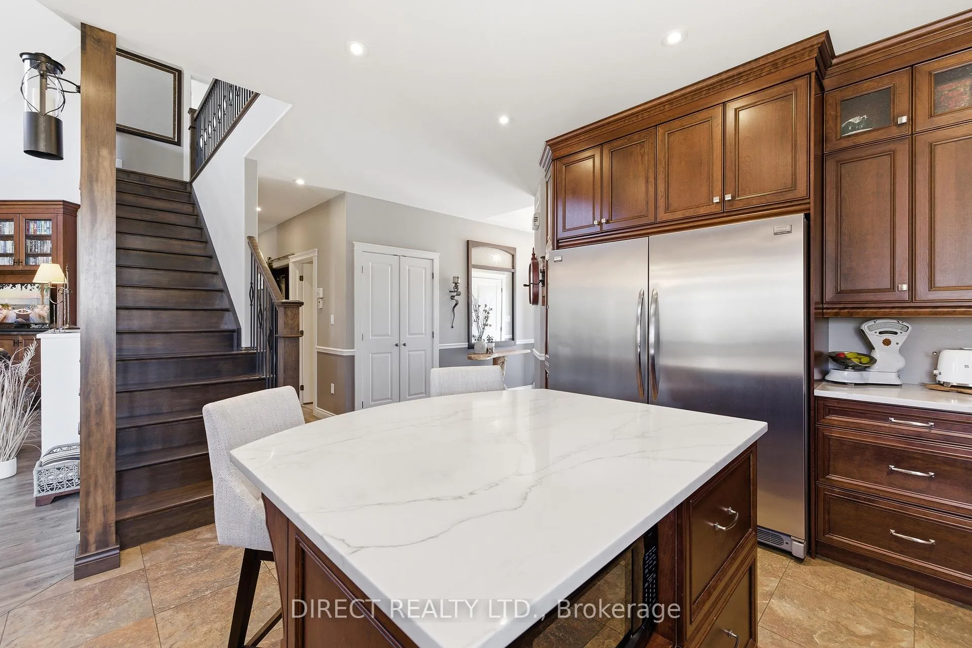 Photo 7 of 15 Sharpes Lane, Belleville, Thurlow Ward — HOMEH