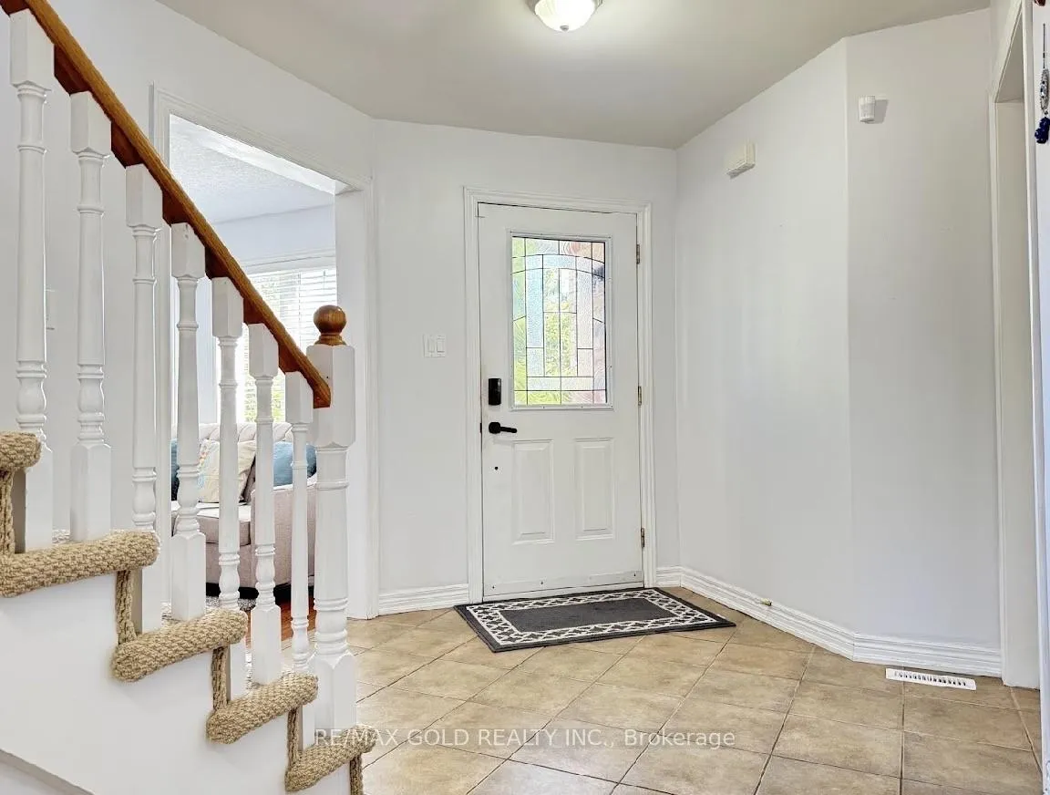 Photo 8 of 128 Buchanan Drive, New Tecumseth, Alliston — HOMEH