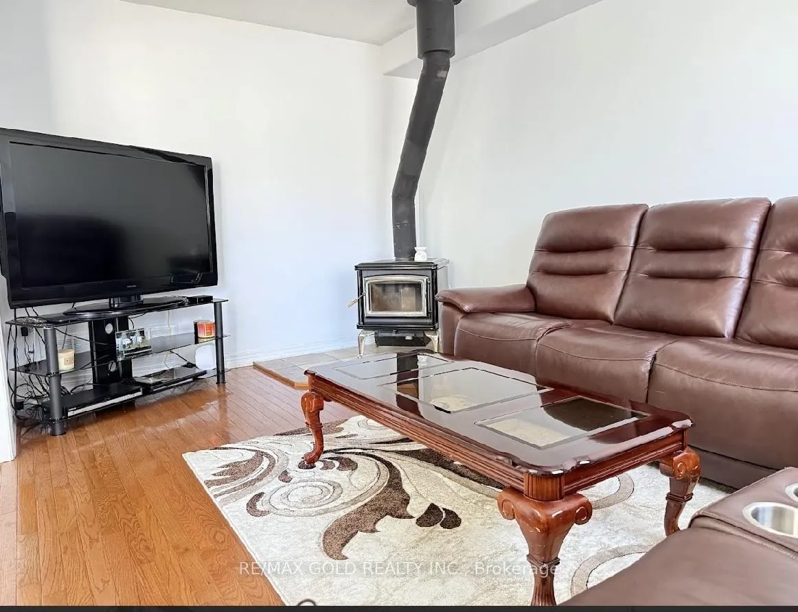 Photo 9 of 128 Buchanan Drive, New Tecumseth, Alliston — HOMEH