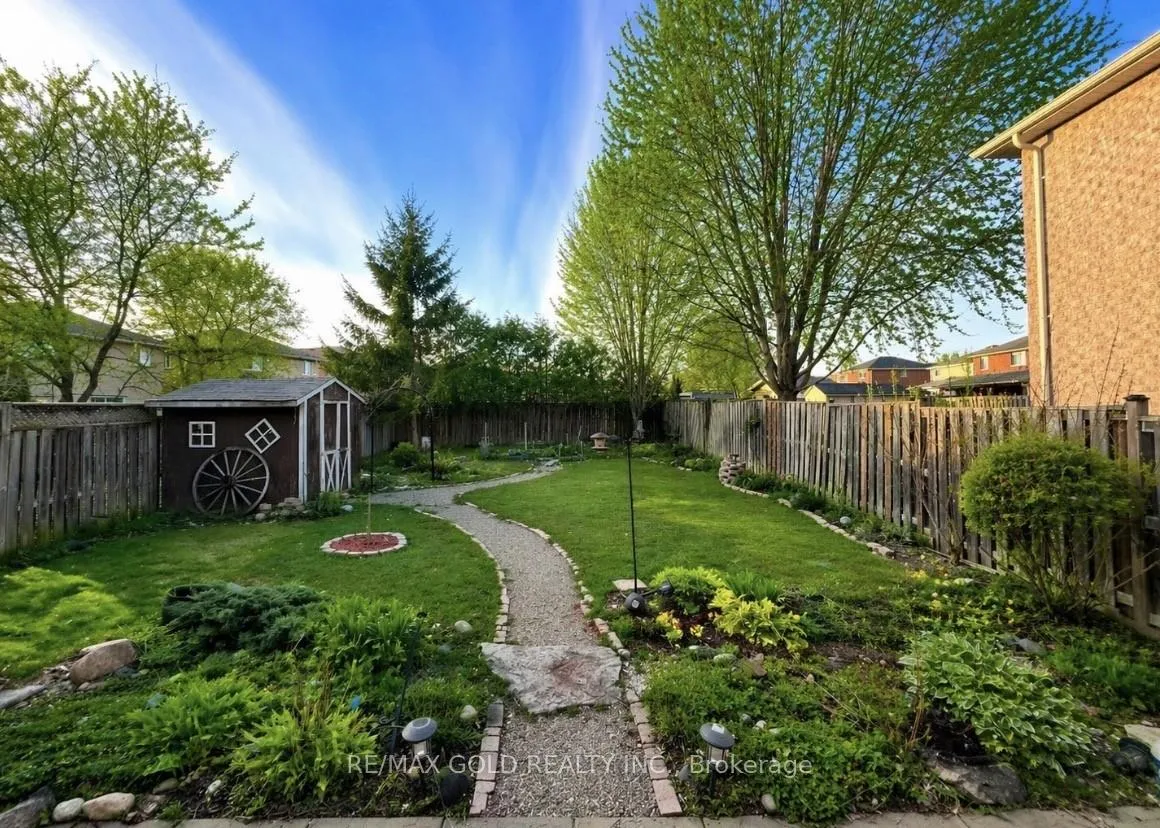 Photo 35 of 128 Buchanan Drive, New Tecumseth, Alliston — HOMEH