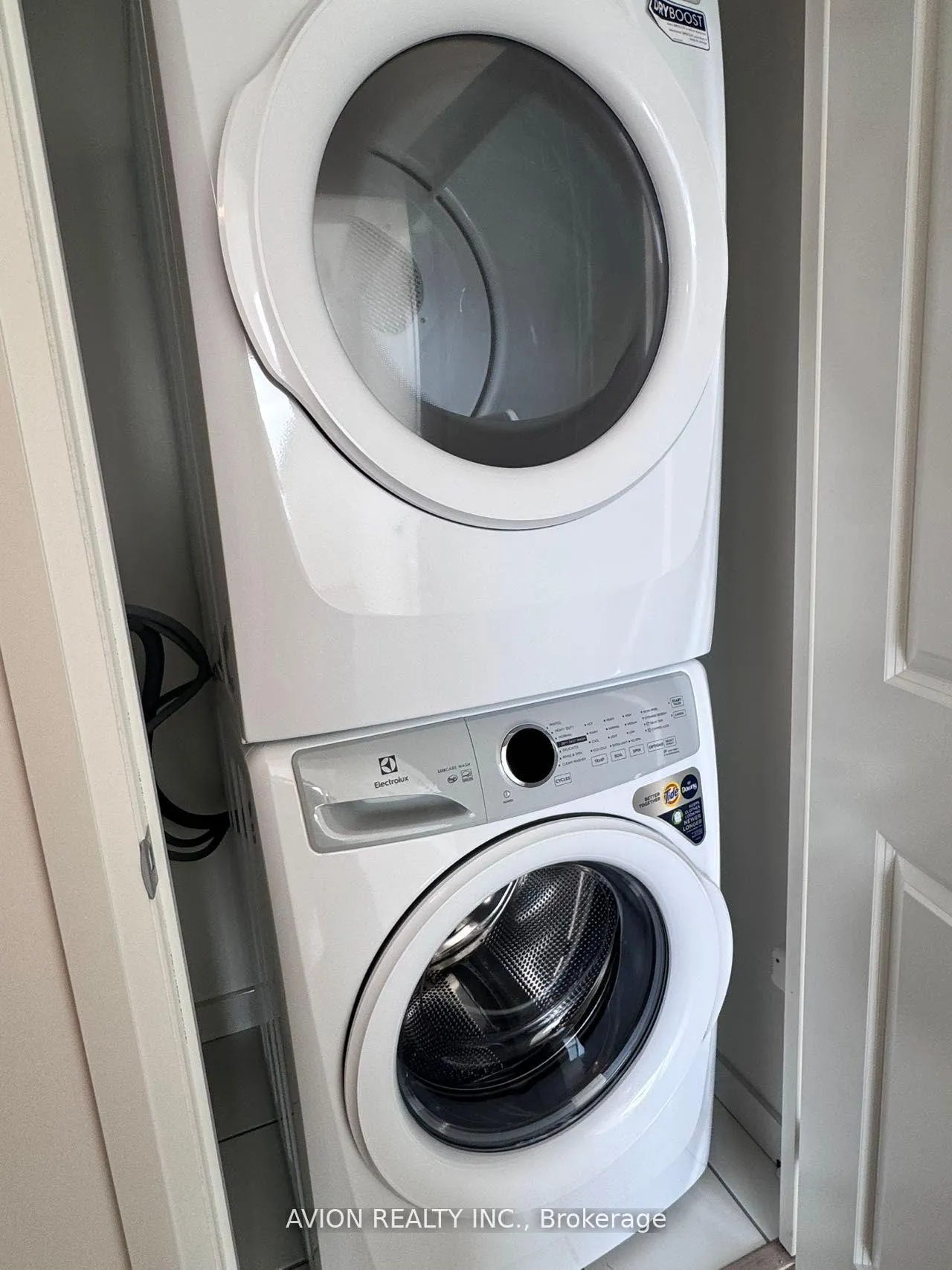 Photo 9 of Unit 2110, 38 Andre De Grasse Street, Markham, Unionville — HOMEH