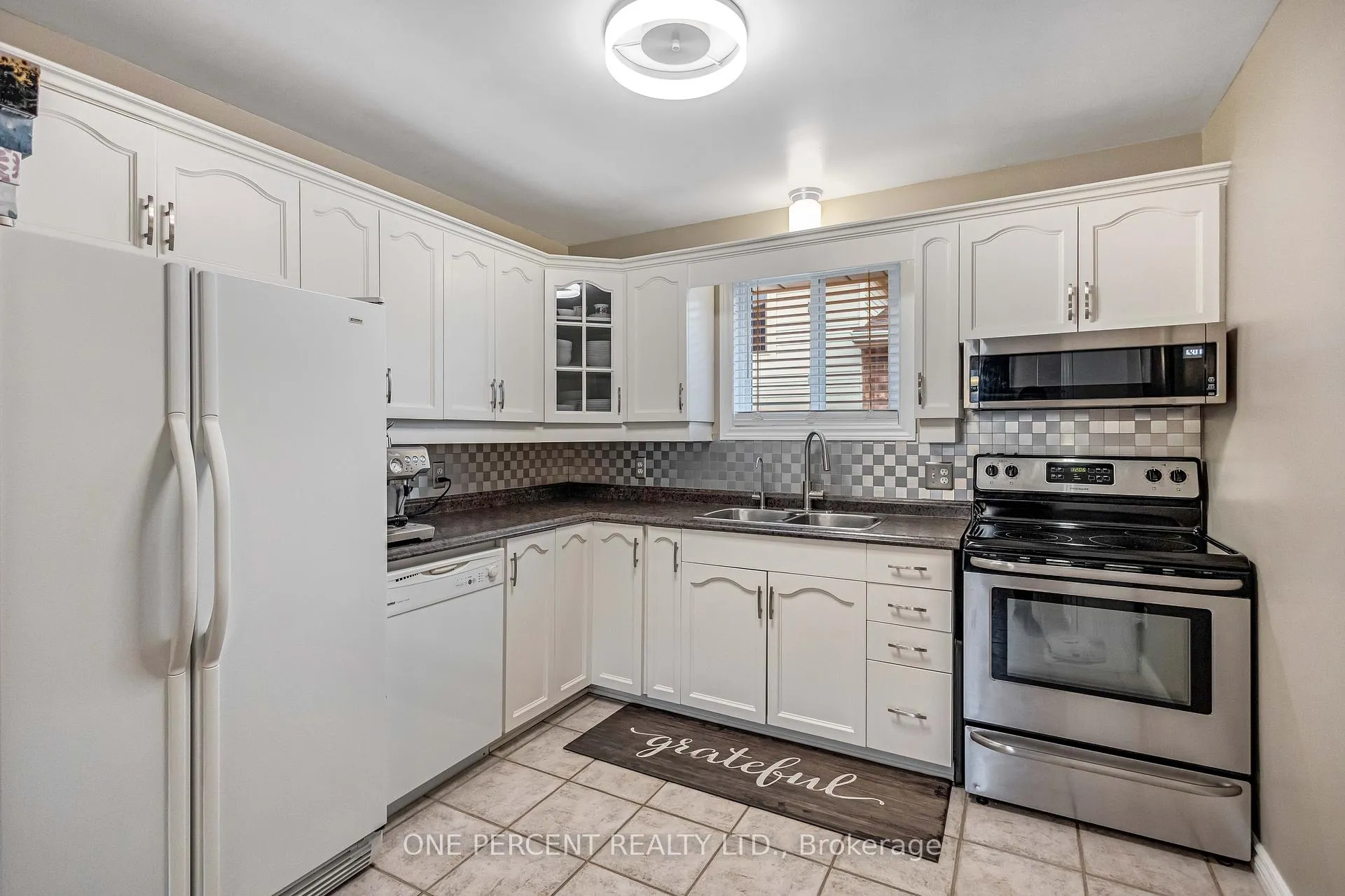 Photo 12 of 57 Coxwell Crescent, Brantford — HOMEH