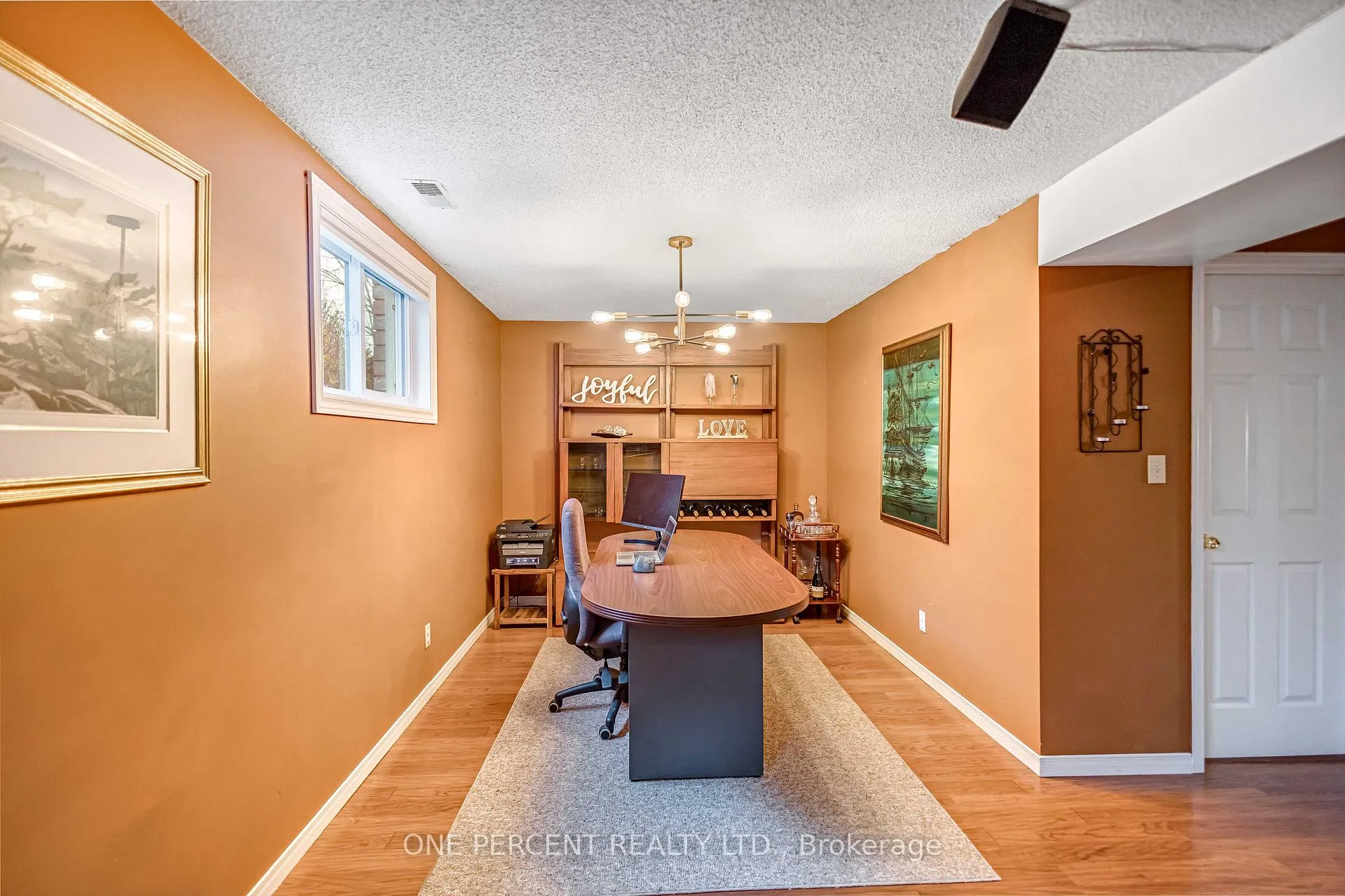 Photo 25 of 57 Coxwell Crescent, Brantford — HOMEH