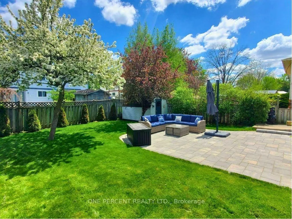 Photo 50 of 57 Coxwell Crescent, Brantford — HOMEH