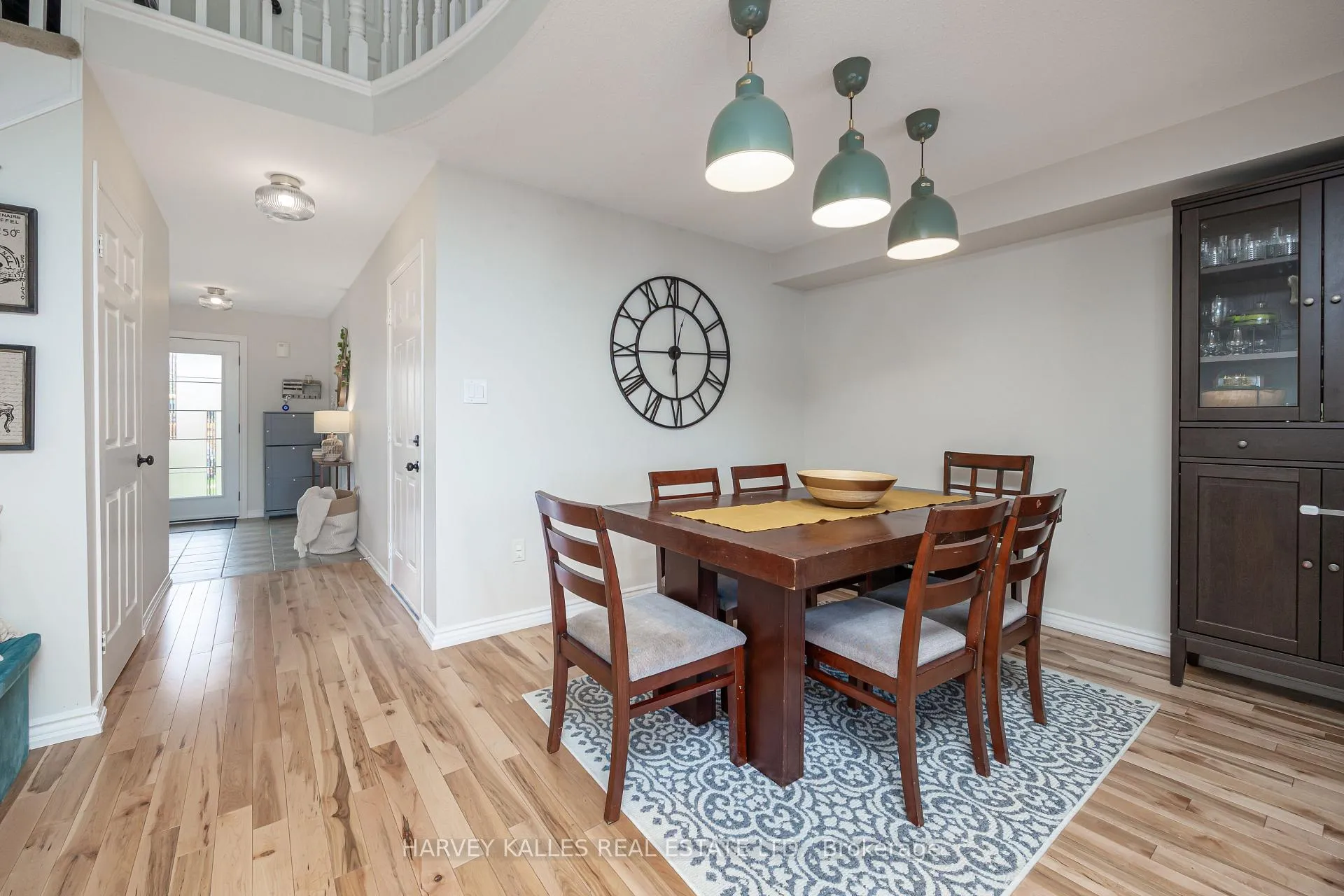 Photo 8 of 4108 Kryzan Drive, Burlington, Tansley — HOMEH