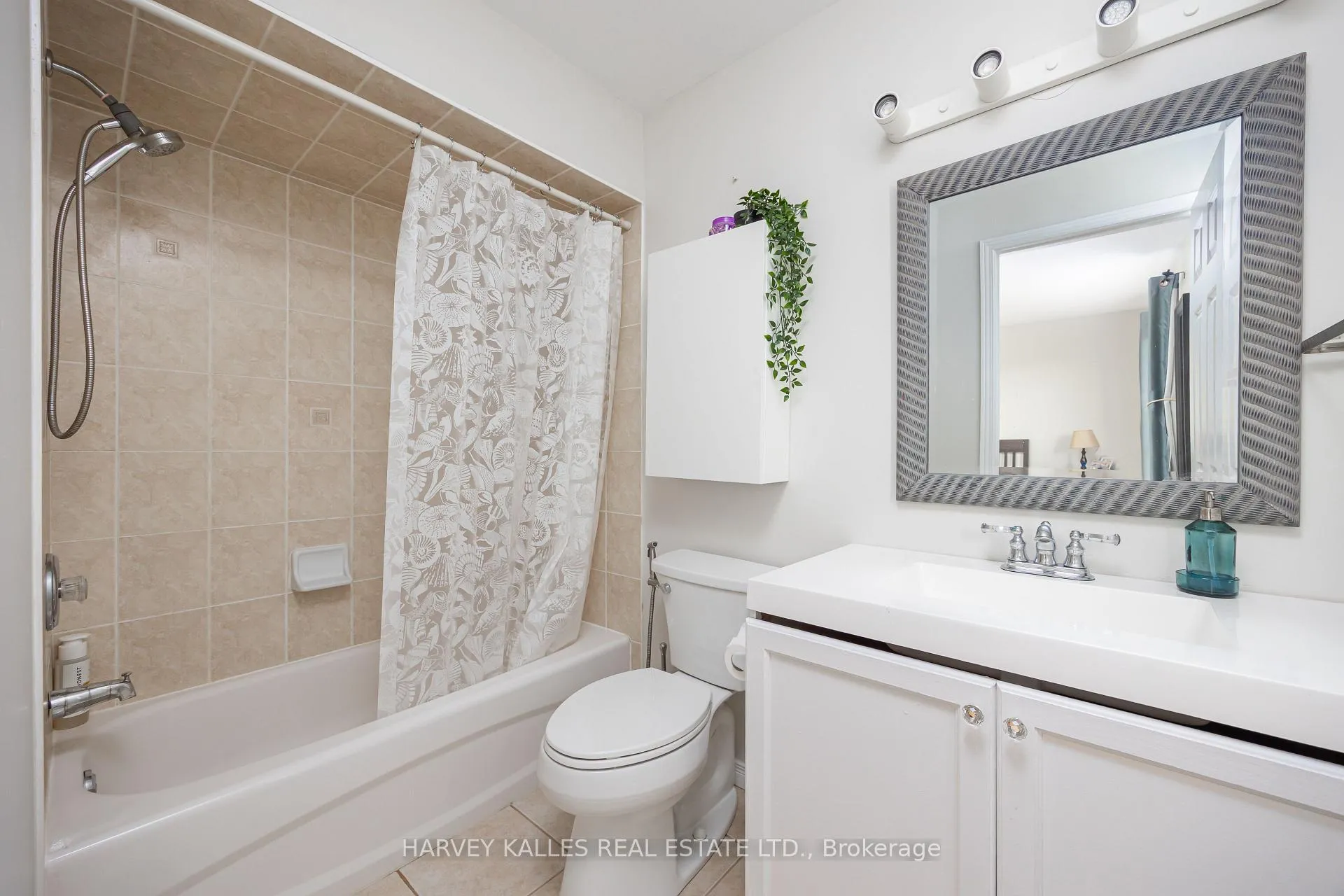 Photo 18 of 4108 Kryzan Drive, Burlington, Tansley — HOMEH