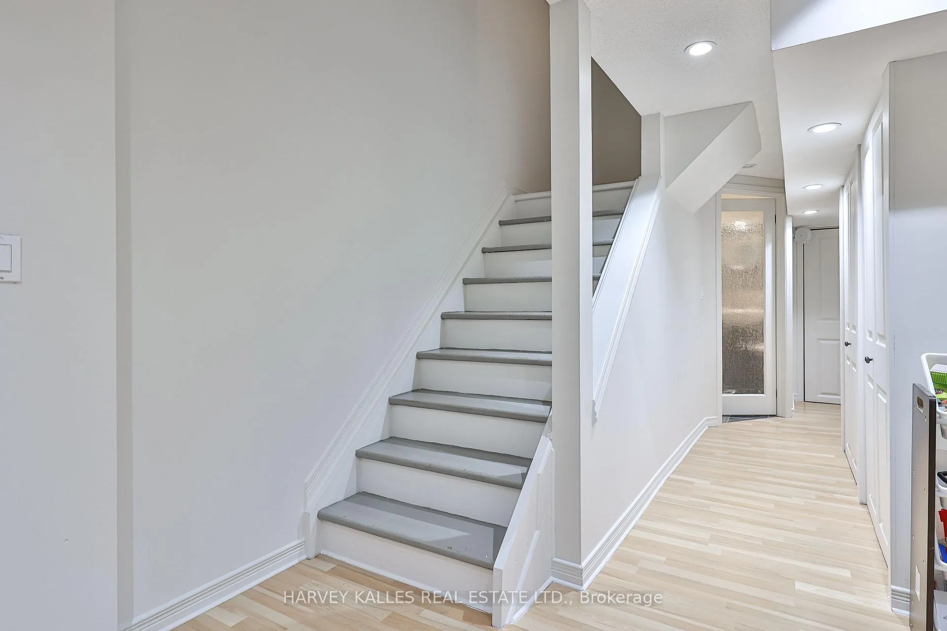 Photo 23 of 4108 Kryzan Drive, Burlington, Tansley — HOMEH