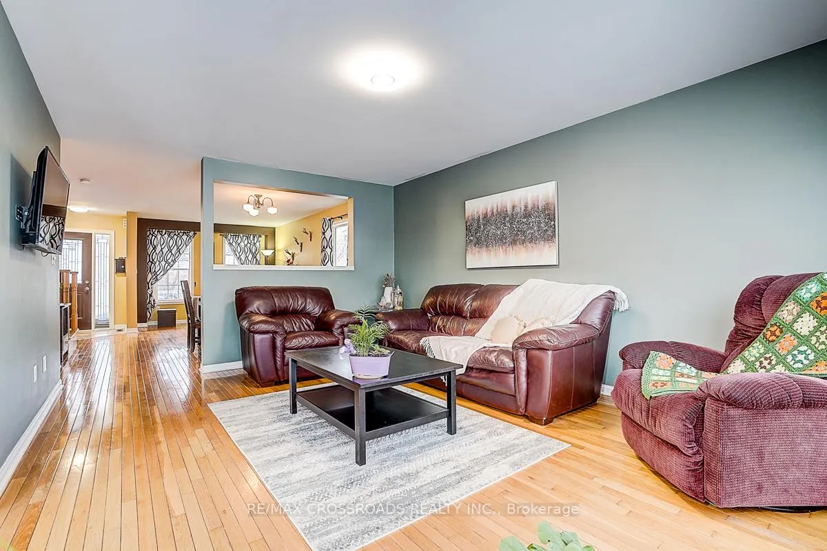 Photo 12 of 597 Caverhill Crescent, Milton, Clarke — HOMEH