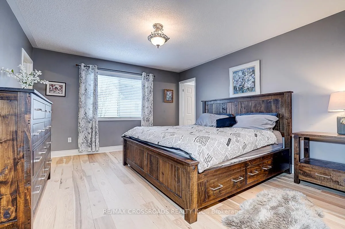 Photo 23 of 597 Caverhill Crescent, Milton, Clarke — HOMEH