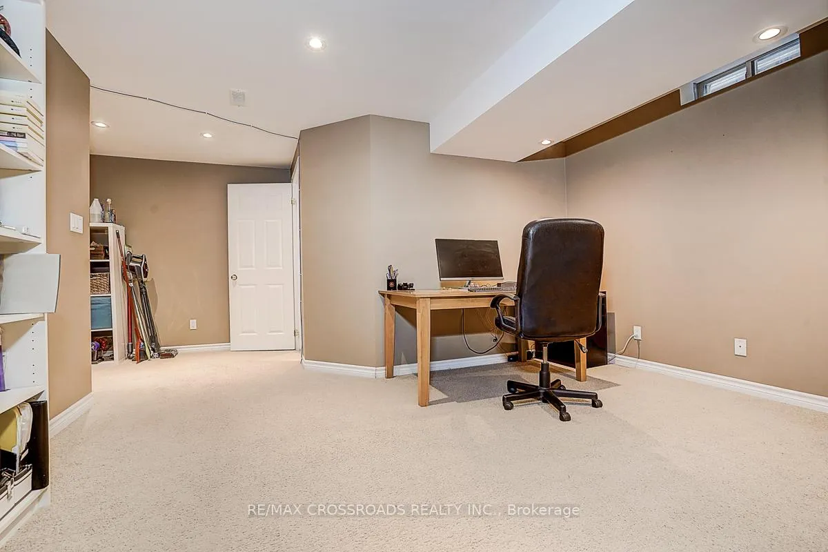 Photo 39 of 597 Caverhill Crescent, Milton, Clarke — HOMEH