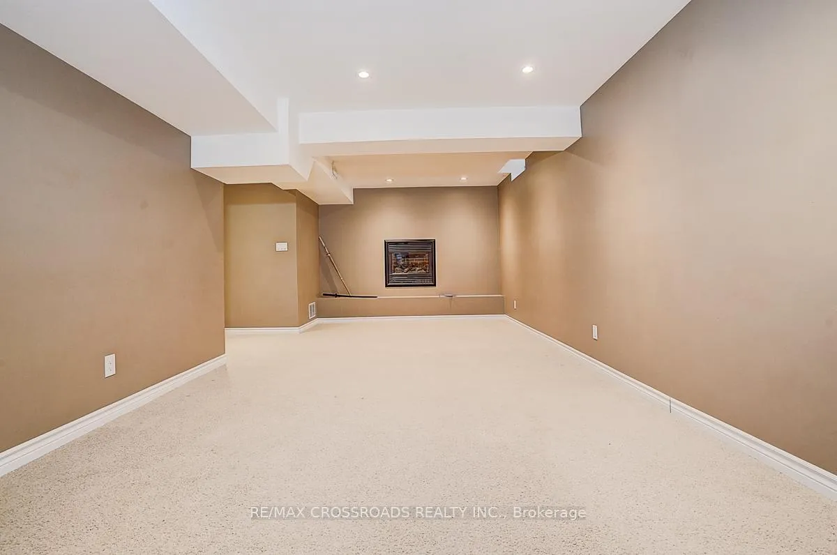 Photo 40 of 597 Caverhill Crescent, Milton, Clarke — HOMEH